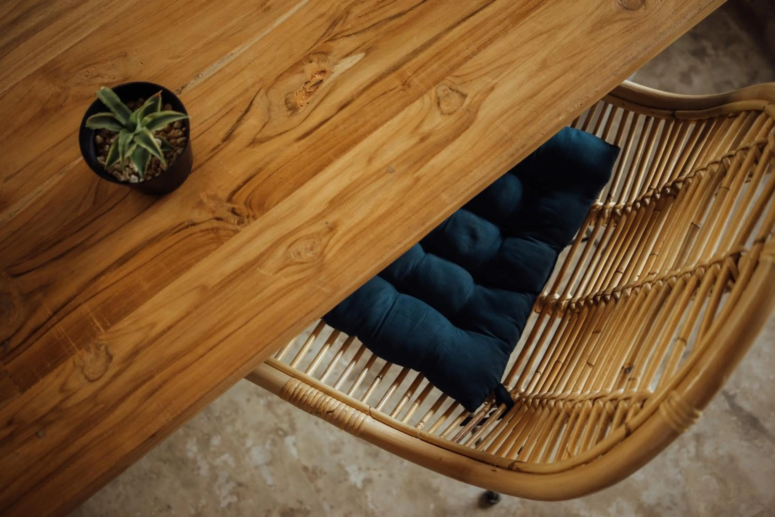 Restaurant/places to eat in Gili Amor Boutique Resort