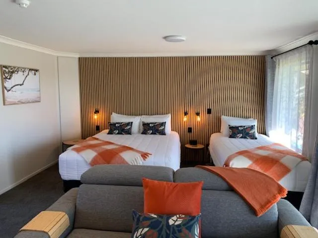 Bed in Haast River Motels & Holiday Park