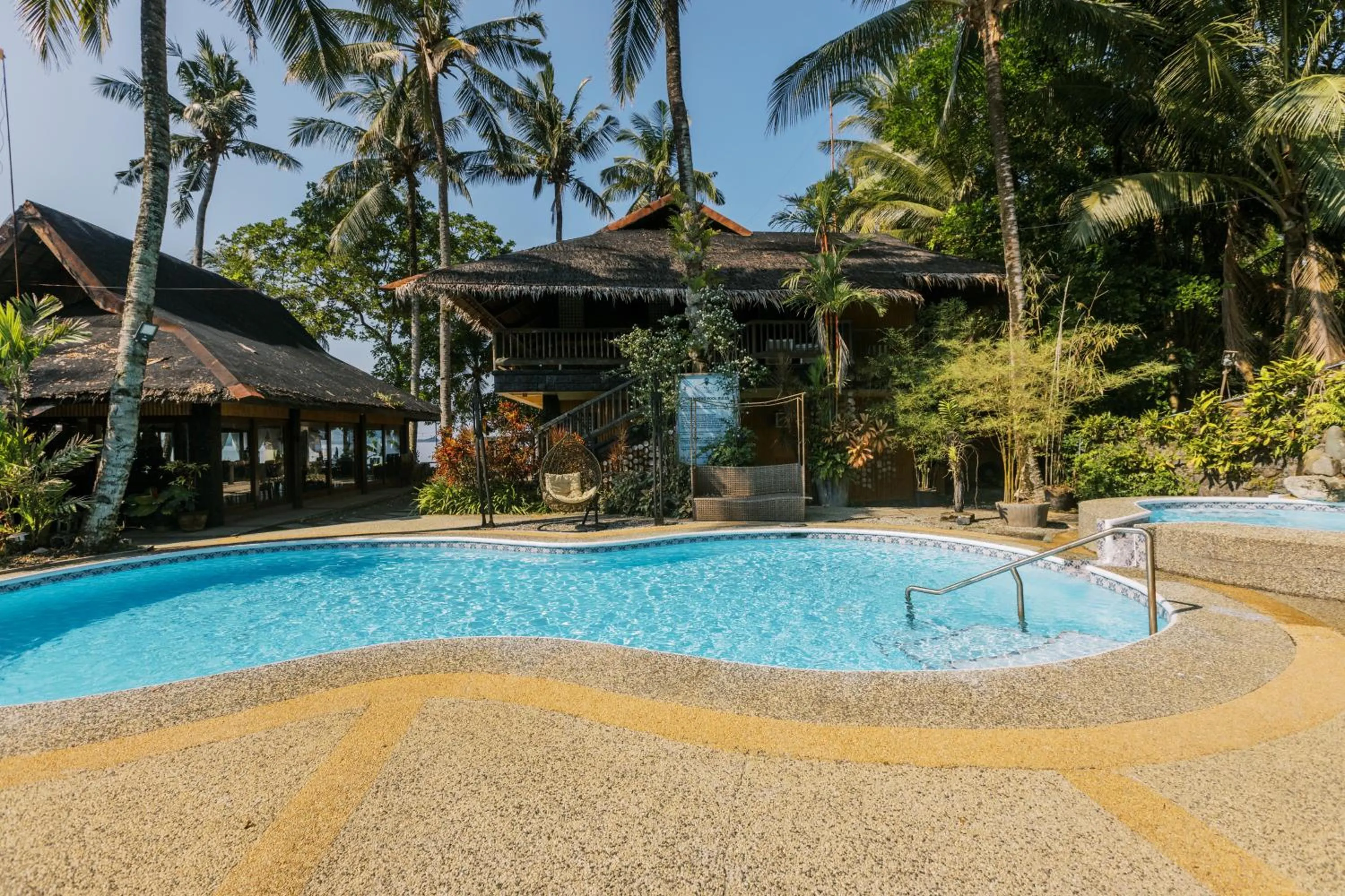 Swimming pool in Nabulao Beach Resort