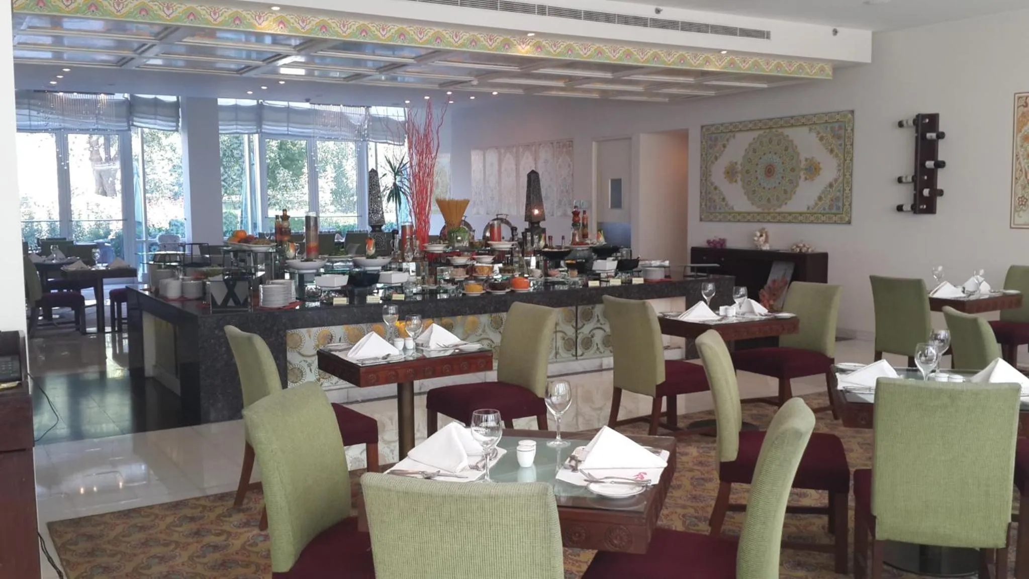 Restaurant/places to eat in Dushanbe Serena Hotel