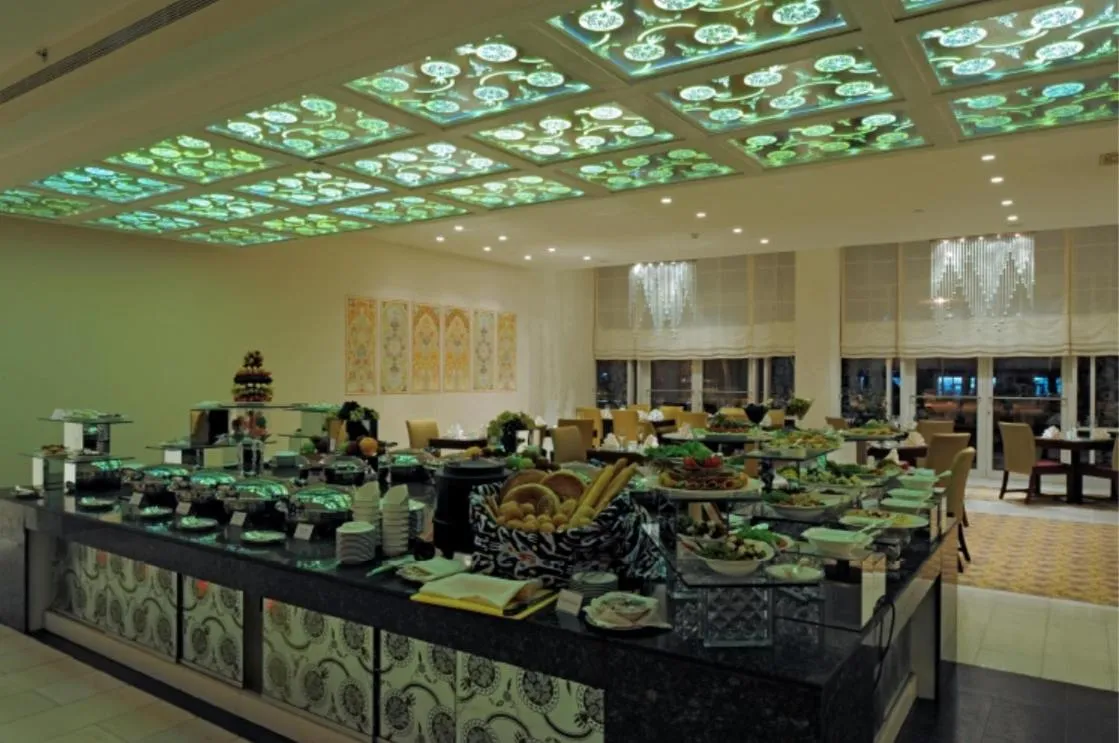 Restaurant/places to eat in Dushanbe Serena Hotel