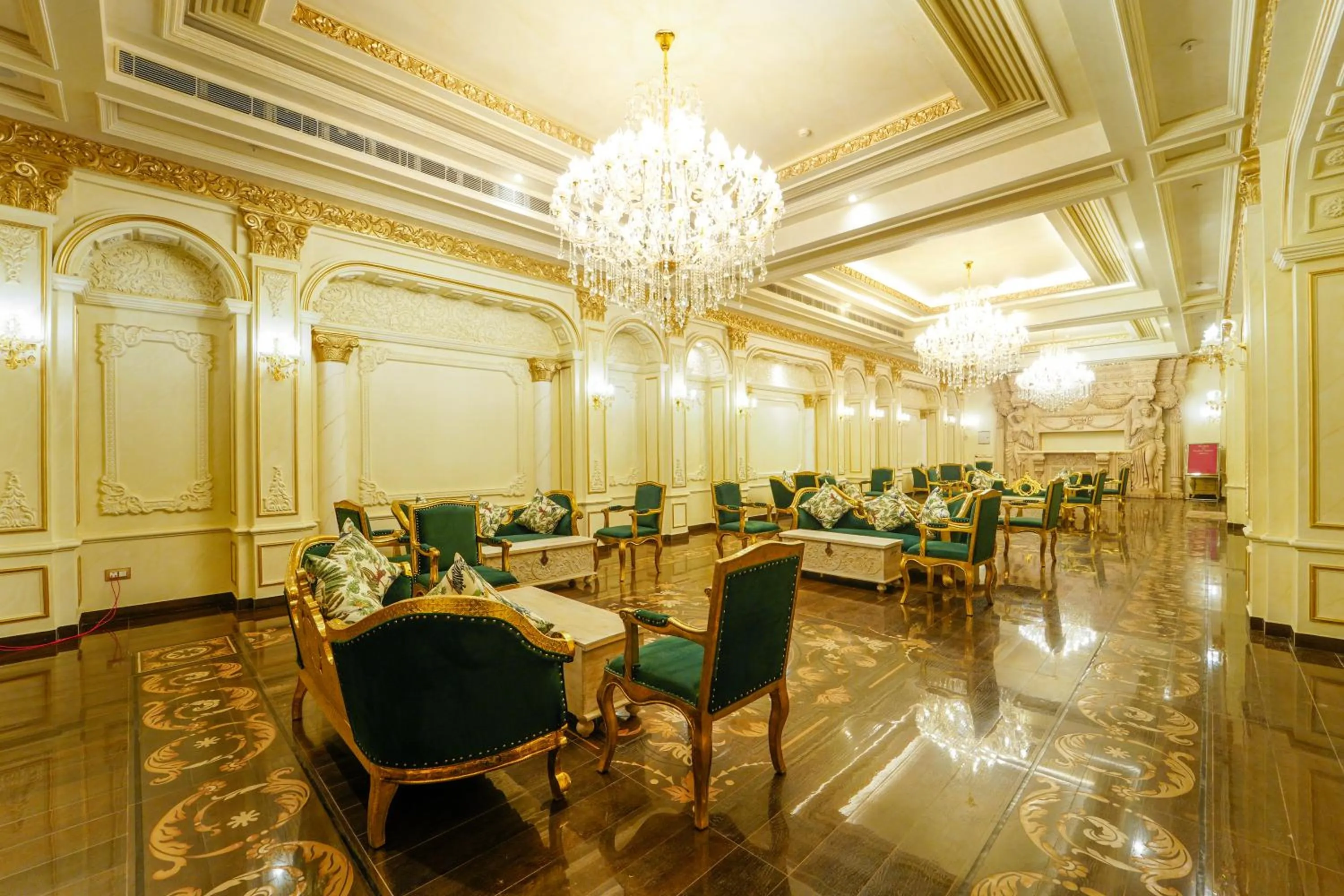 Restaurant/places to eat in Villasita Resort