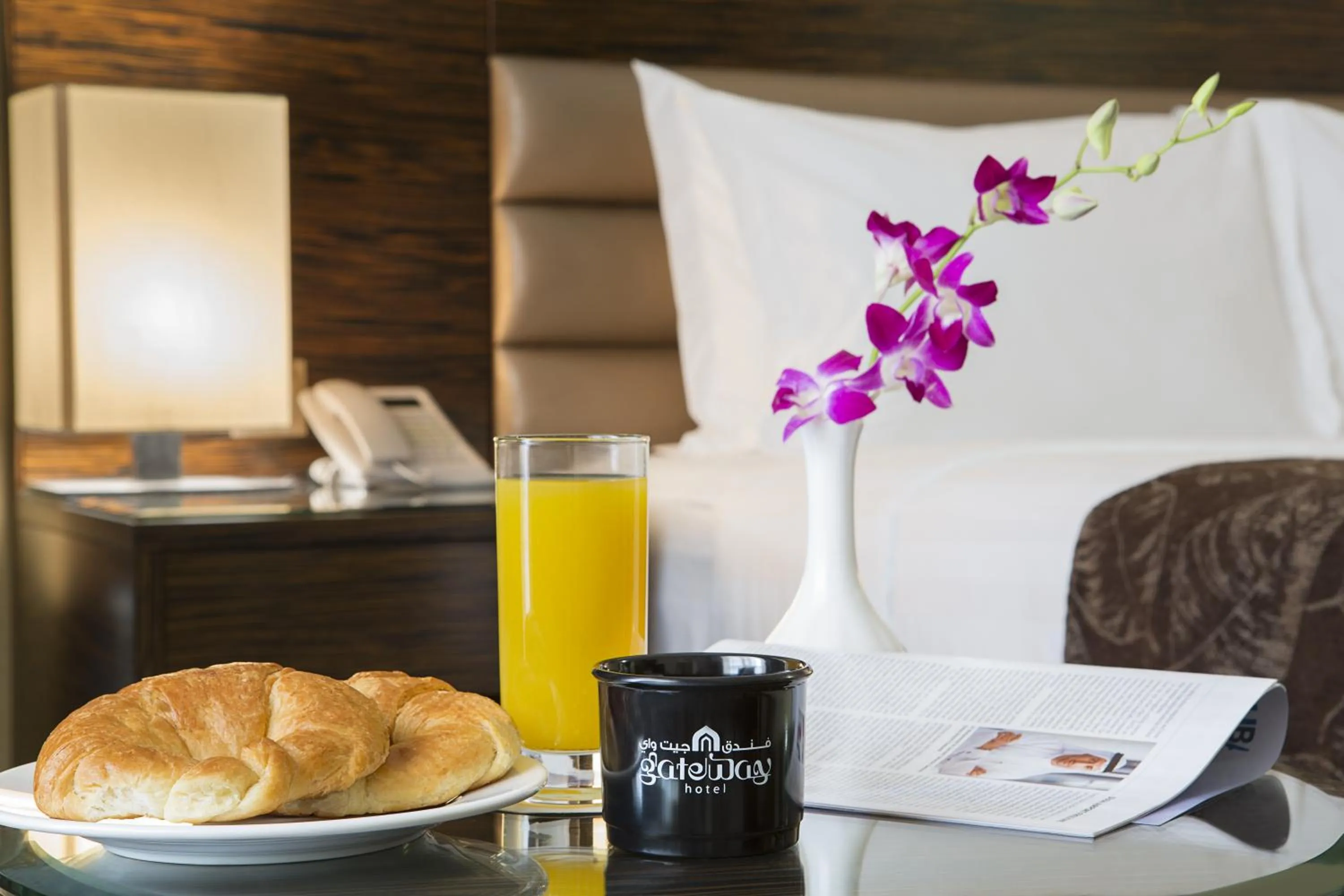 Bedroom in Gateway Hotel