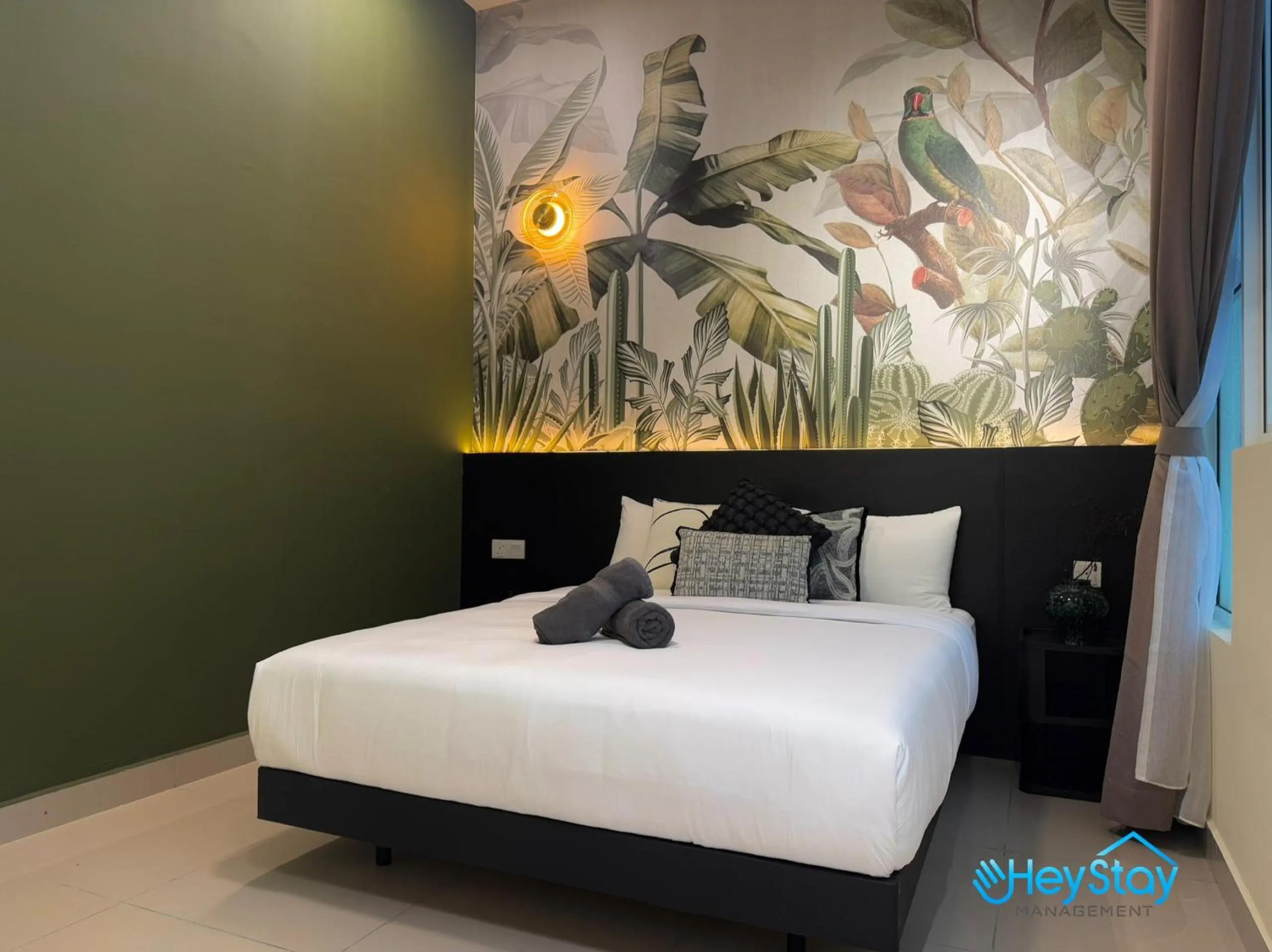 Bed in Amber Cove Impression City By Heystay Management