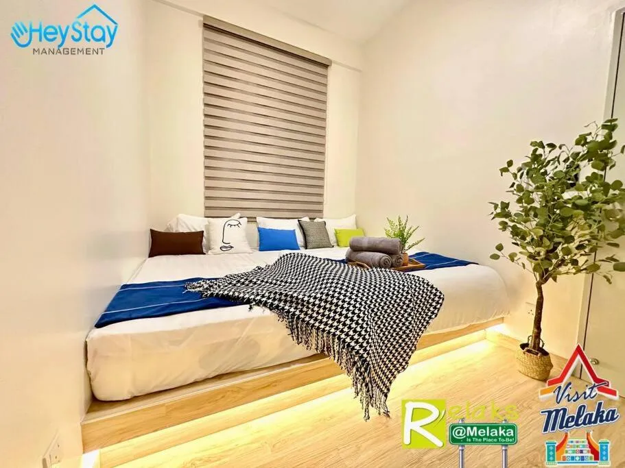 Bed in Amber Cove Impression City By Heystay Management