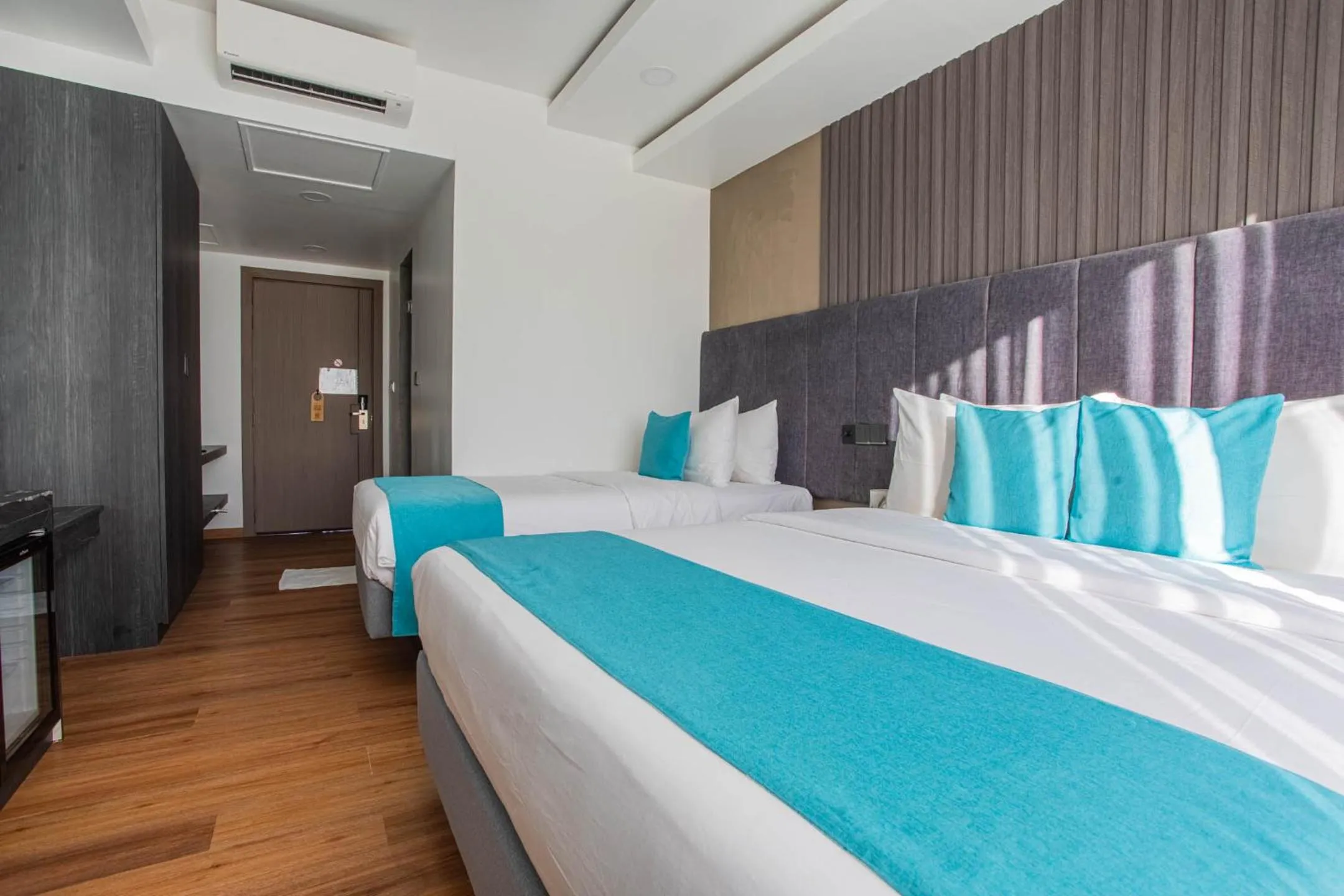 Bedroom, Bed in Whaleshark Beach