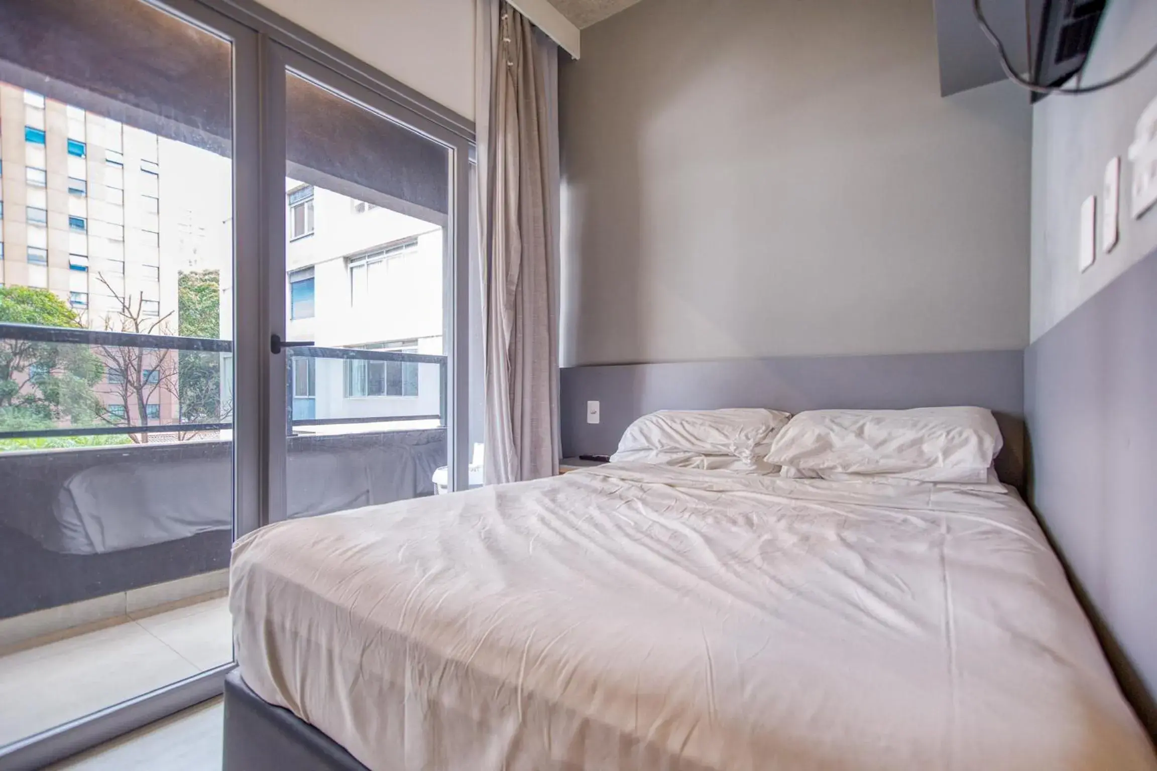 Superior Studio in 360 VN On Lorena by Housi Superior Studio in 360 VN On Lorena by Housi