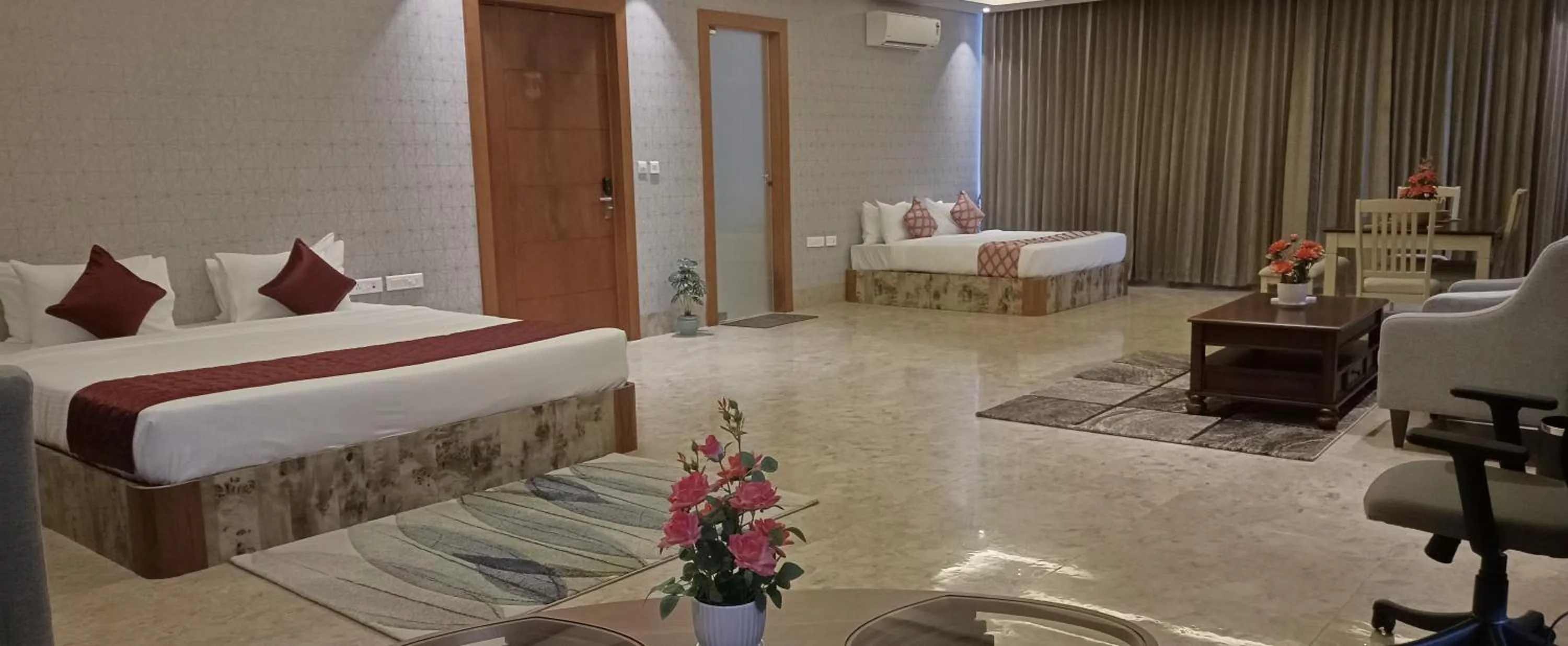 Bed in GVS Club & Forest Meadows