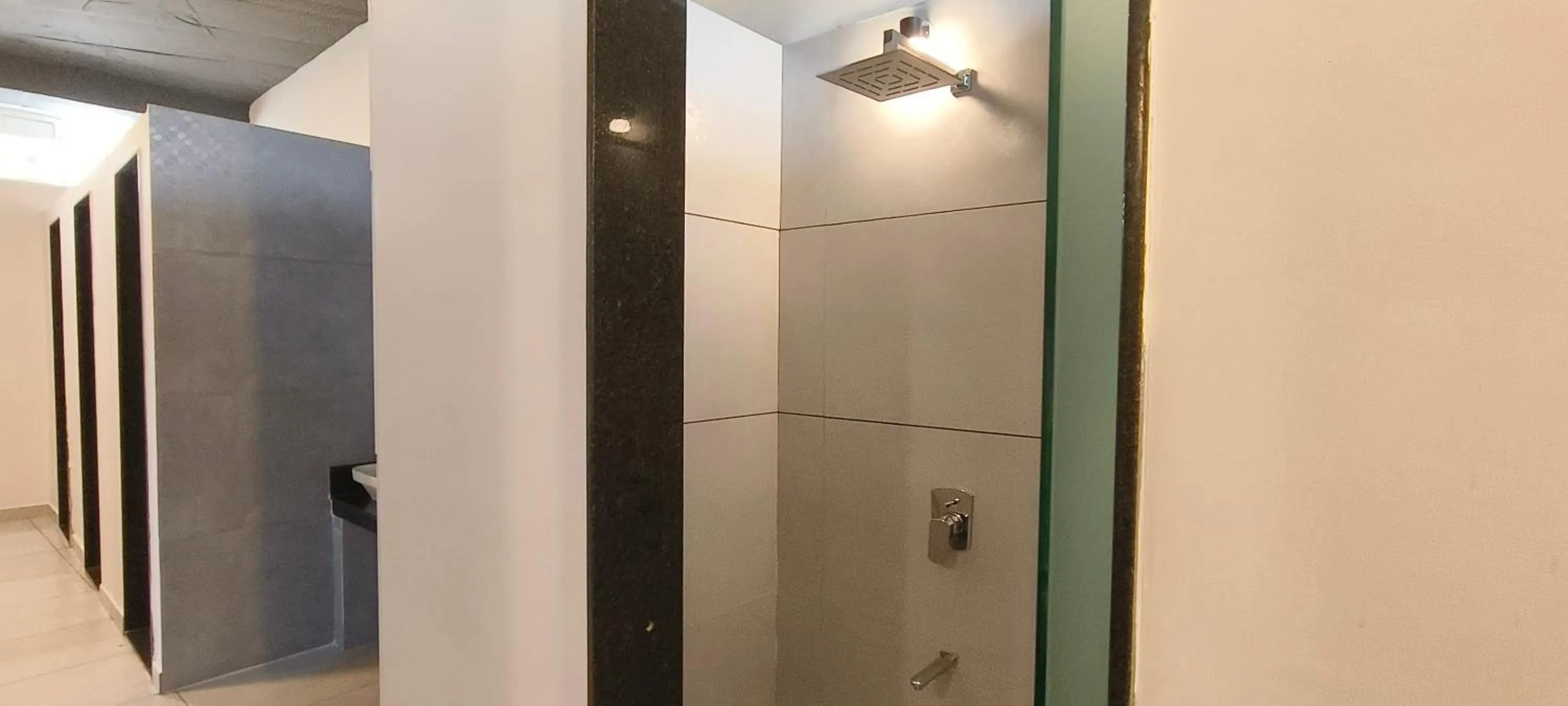 Shower in GVS Club & Forest Meadows