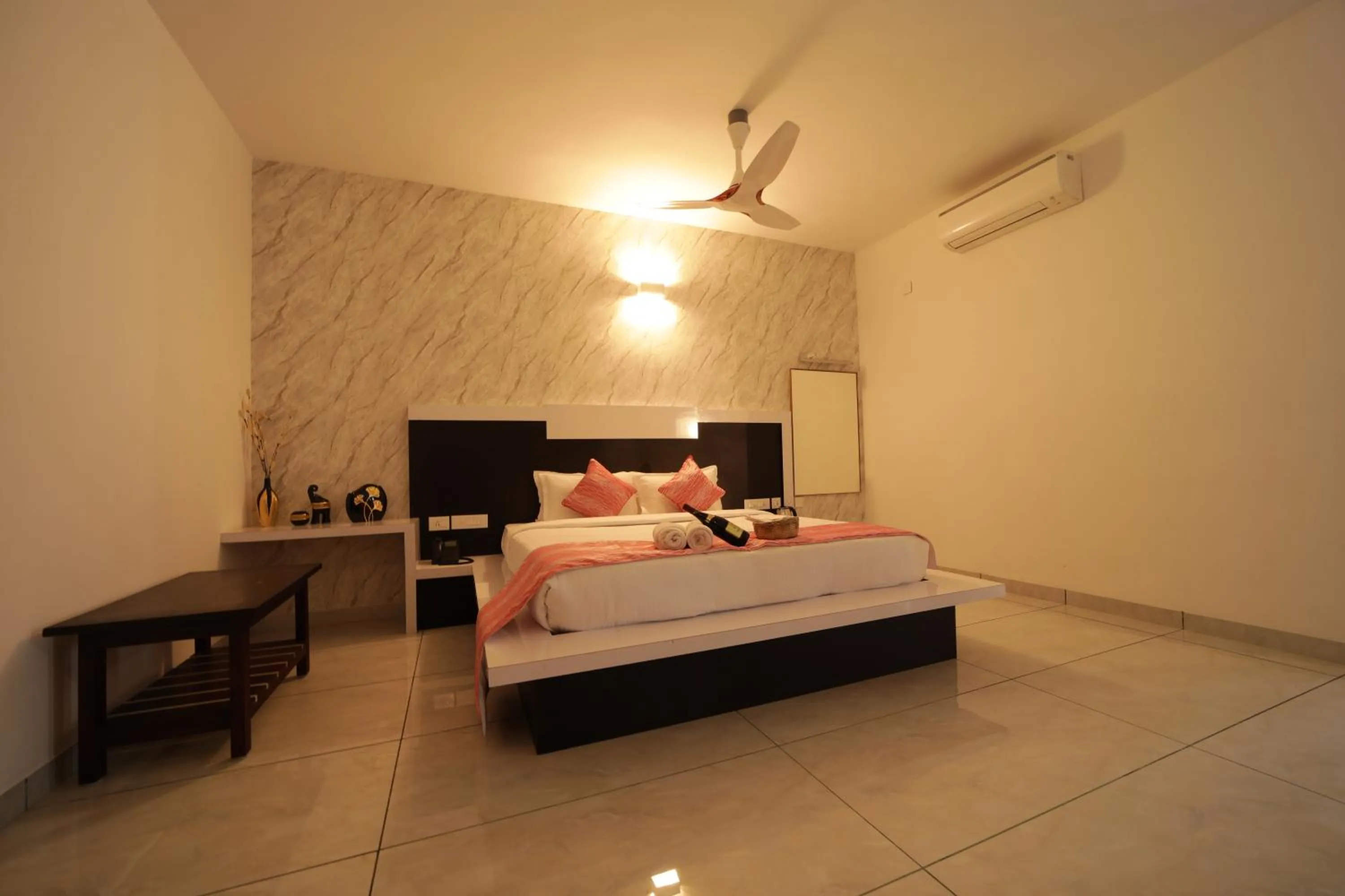 Bed in GVS Club & Forest Meadows