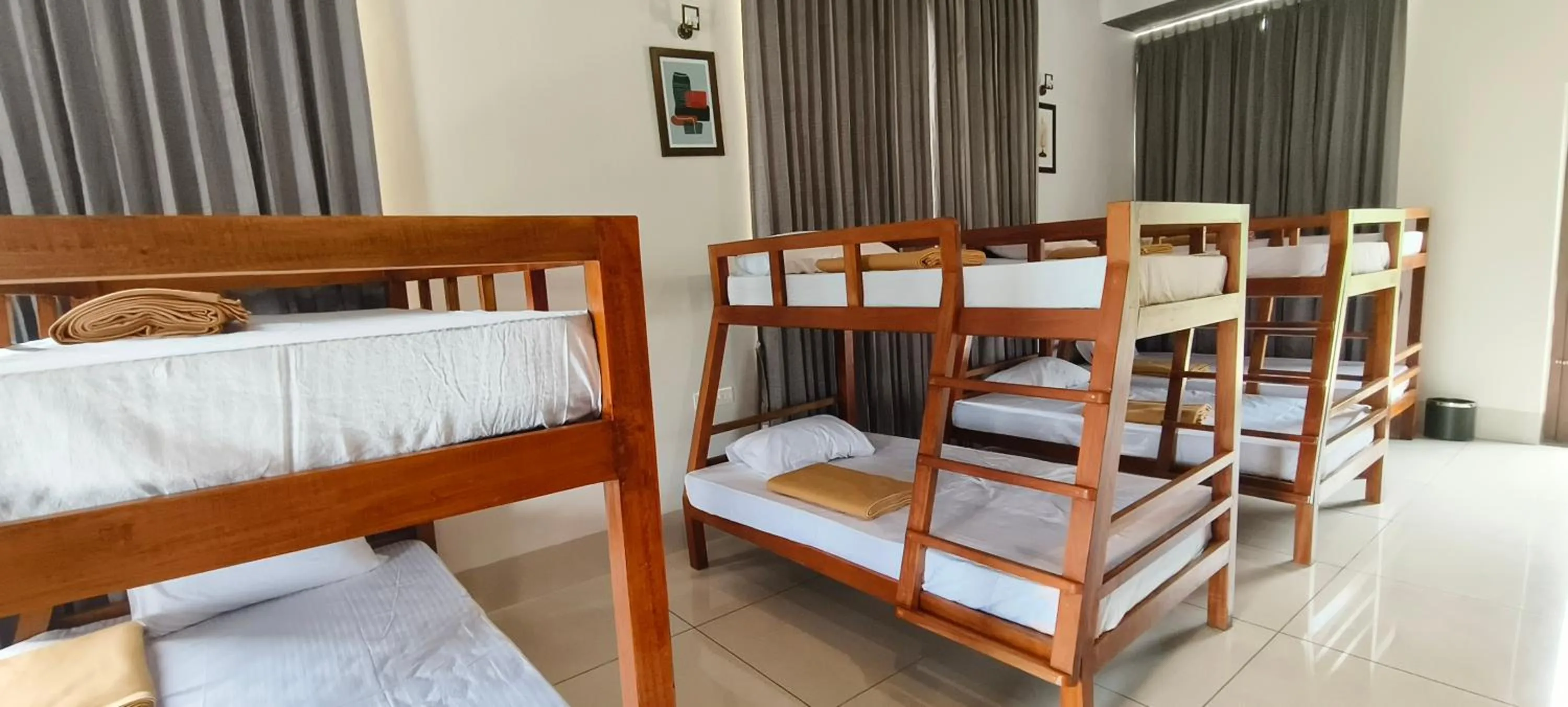 Photo of the whole room in GVS Club & Forest Meadows