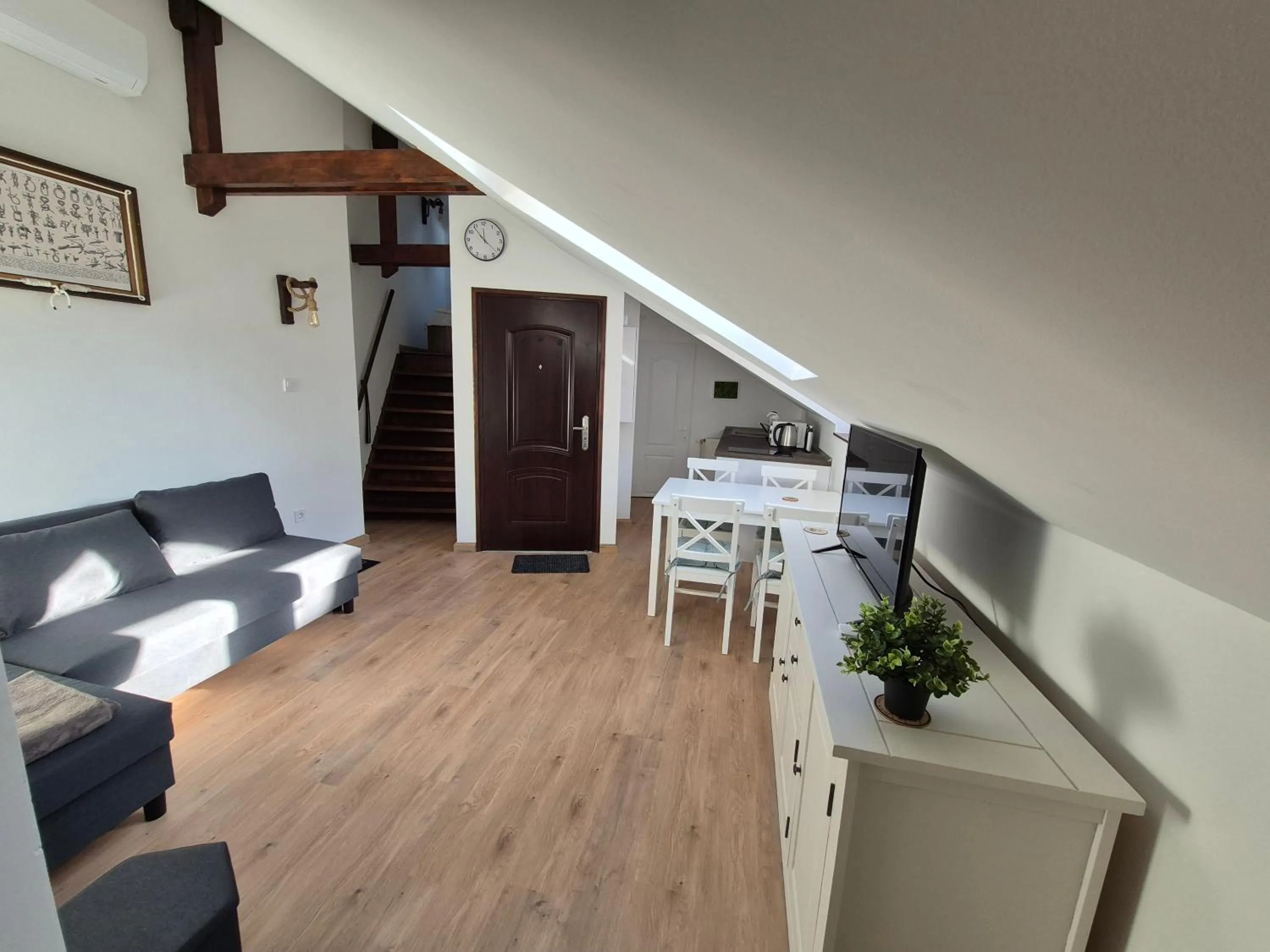 Red Lion Pub & Apartments Szentendre