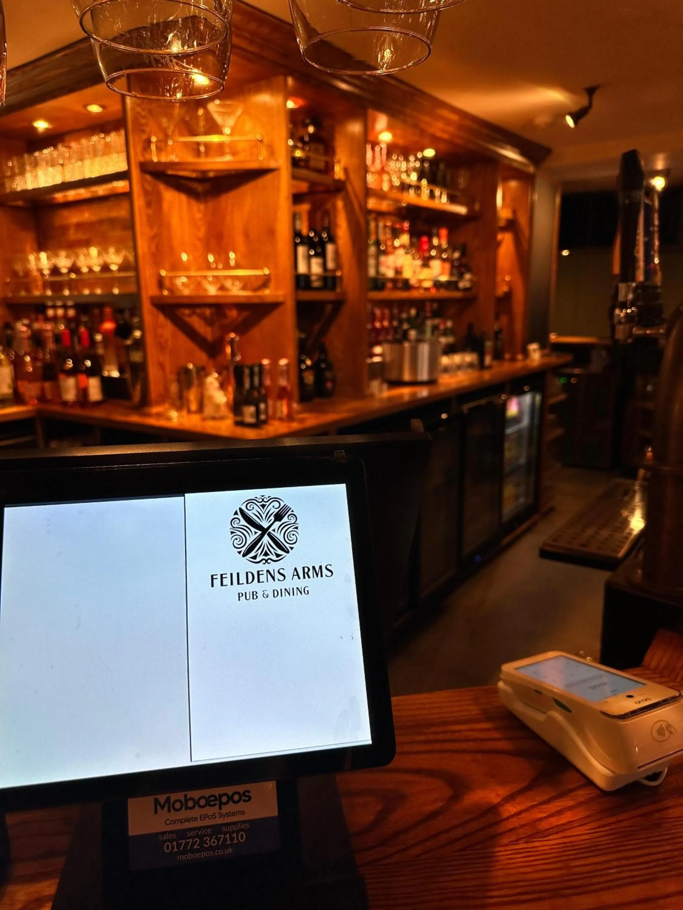 Restaurant/places to eat in Feildens Arms Hotel