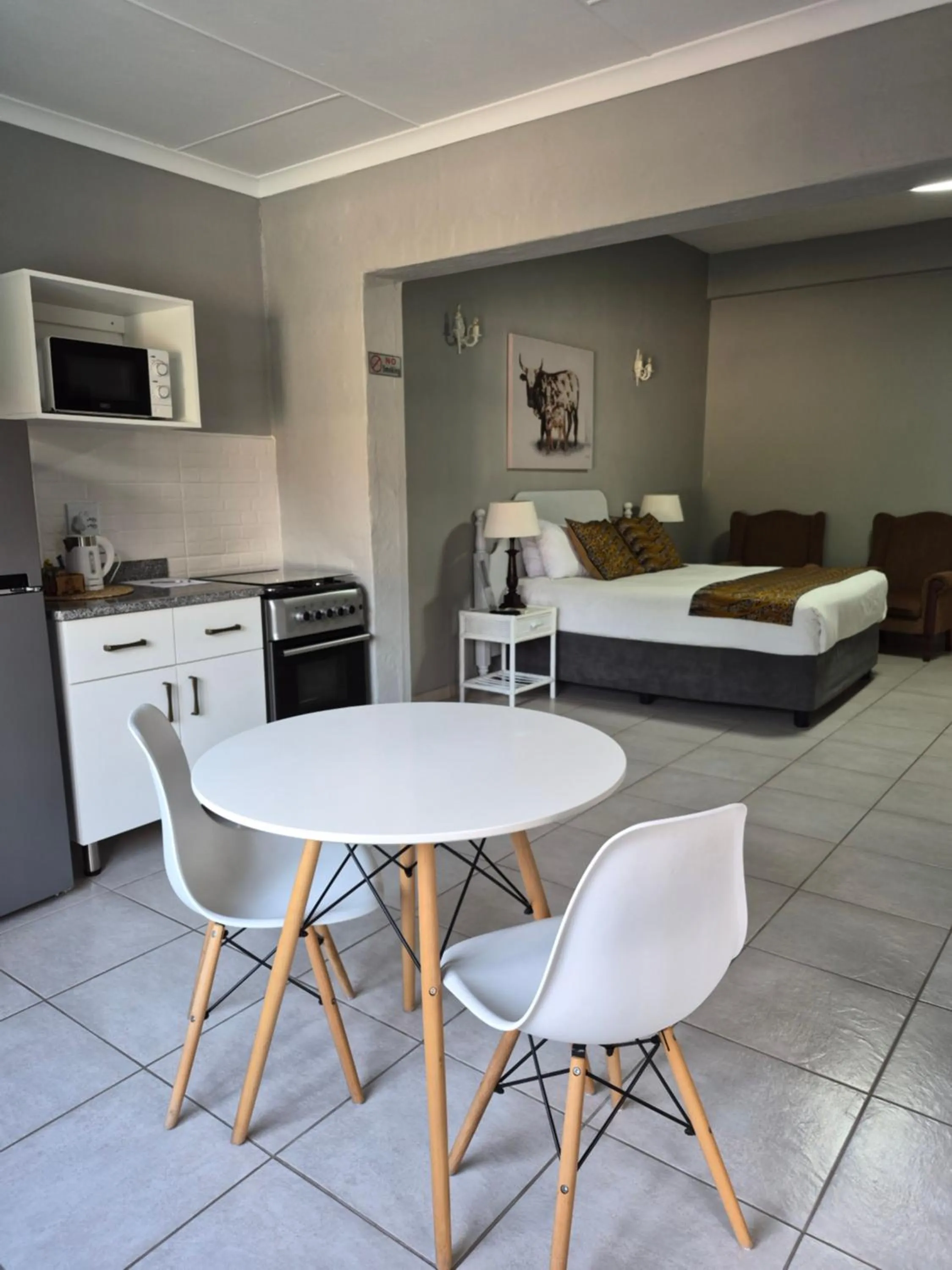 Bed in Fairway Guest Lodge