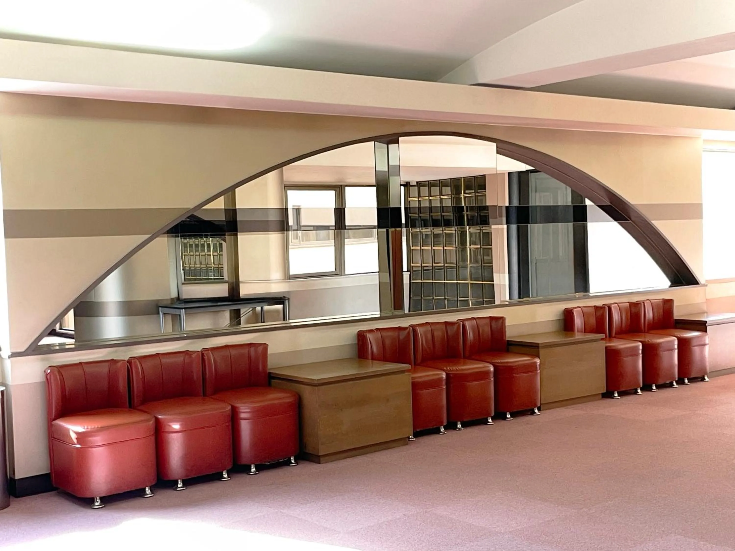 Lobby or reception in Hotel Royal Oak Gotanda
