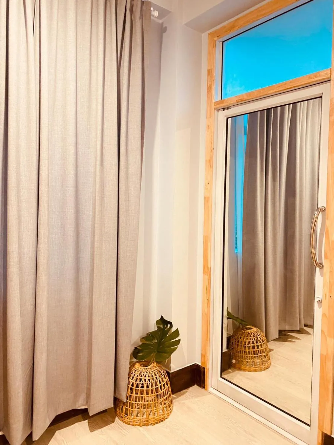 Triple J hotel Trang