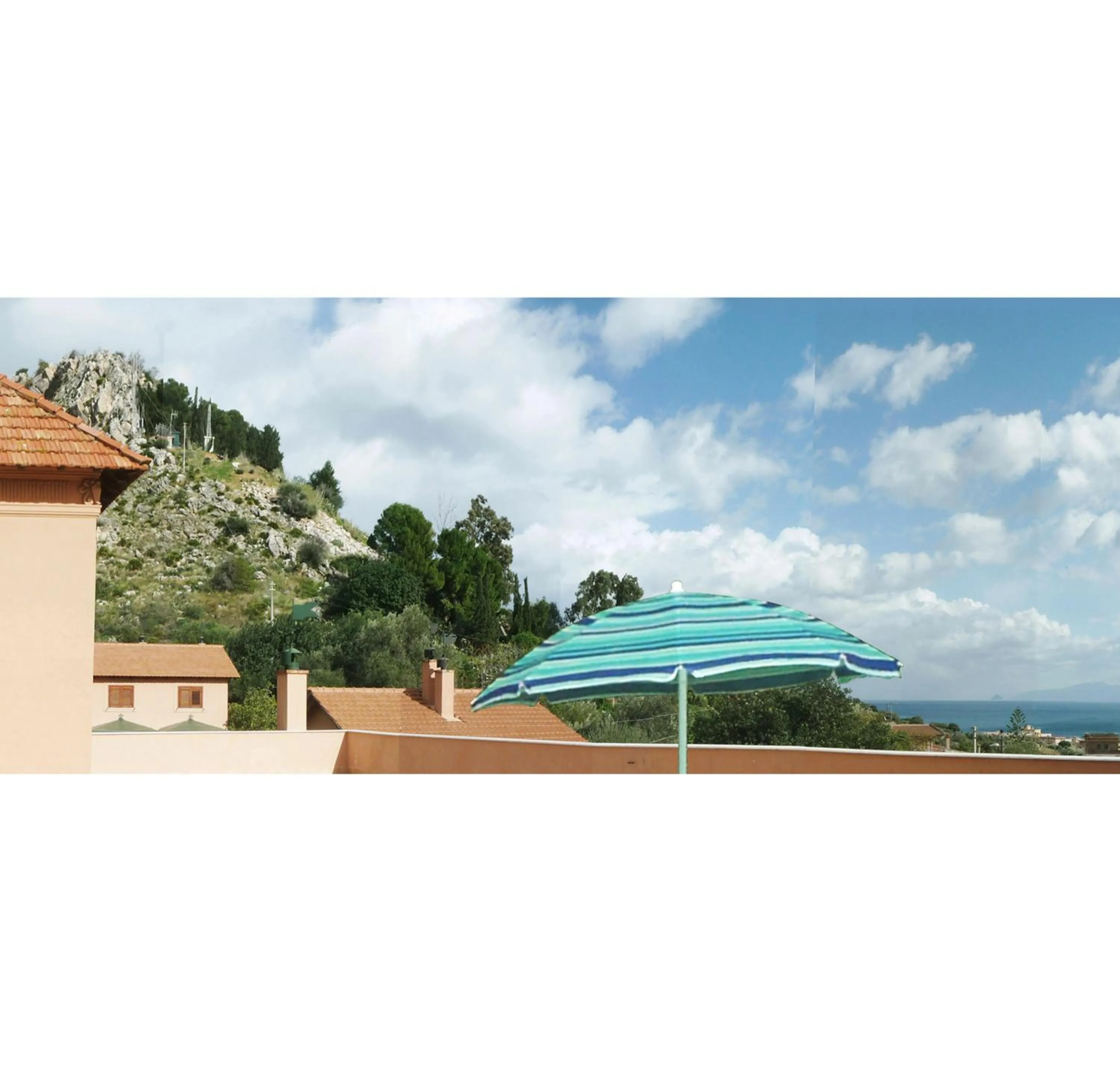 Spring in Villa Paladino Solunto