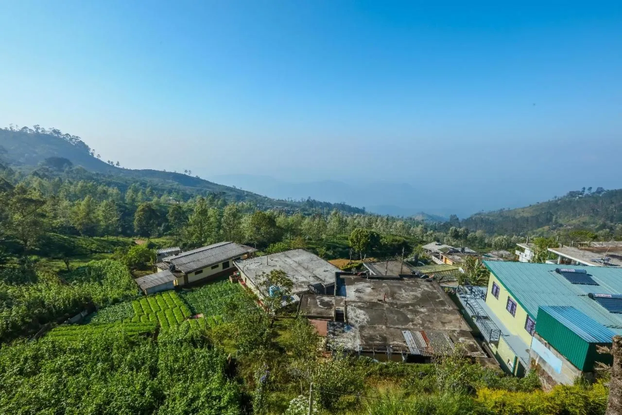 Srilak View Holiday Inn