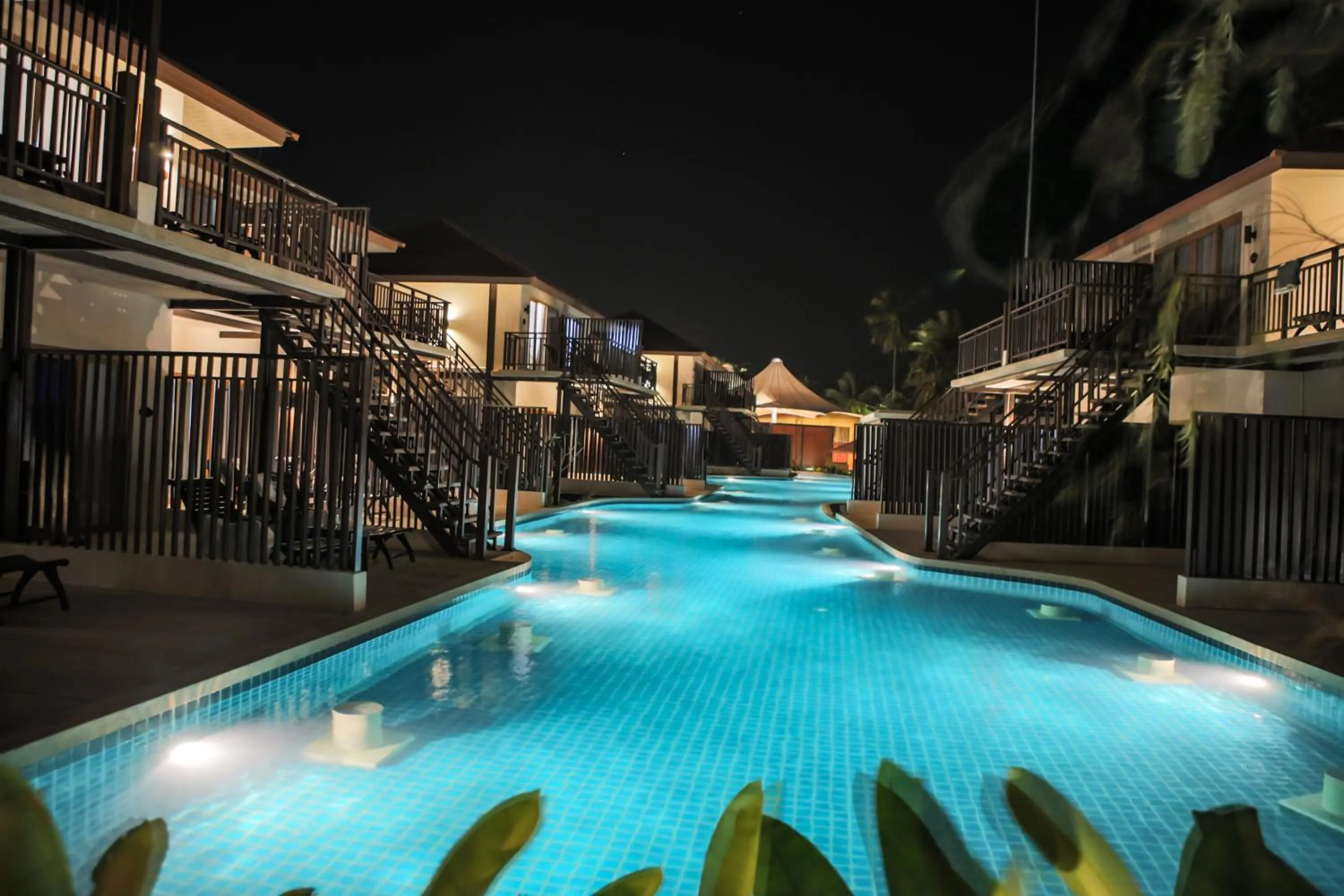 Night in Blue Bay Resort - Access to Pool and Beach-Phuket & Krabi