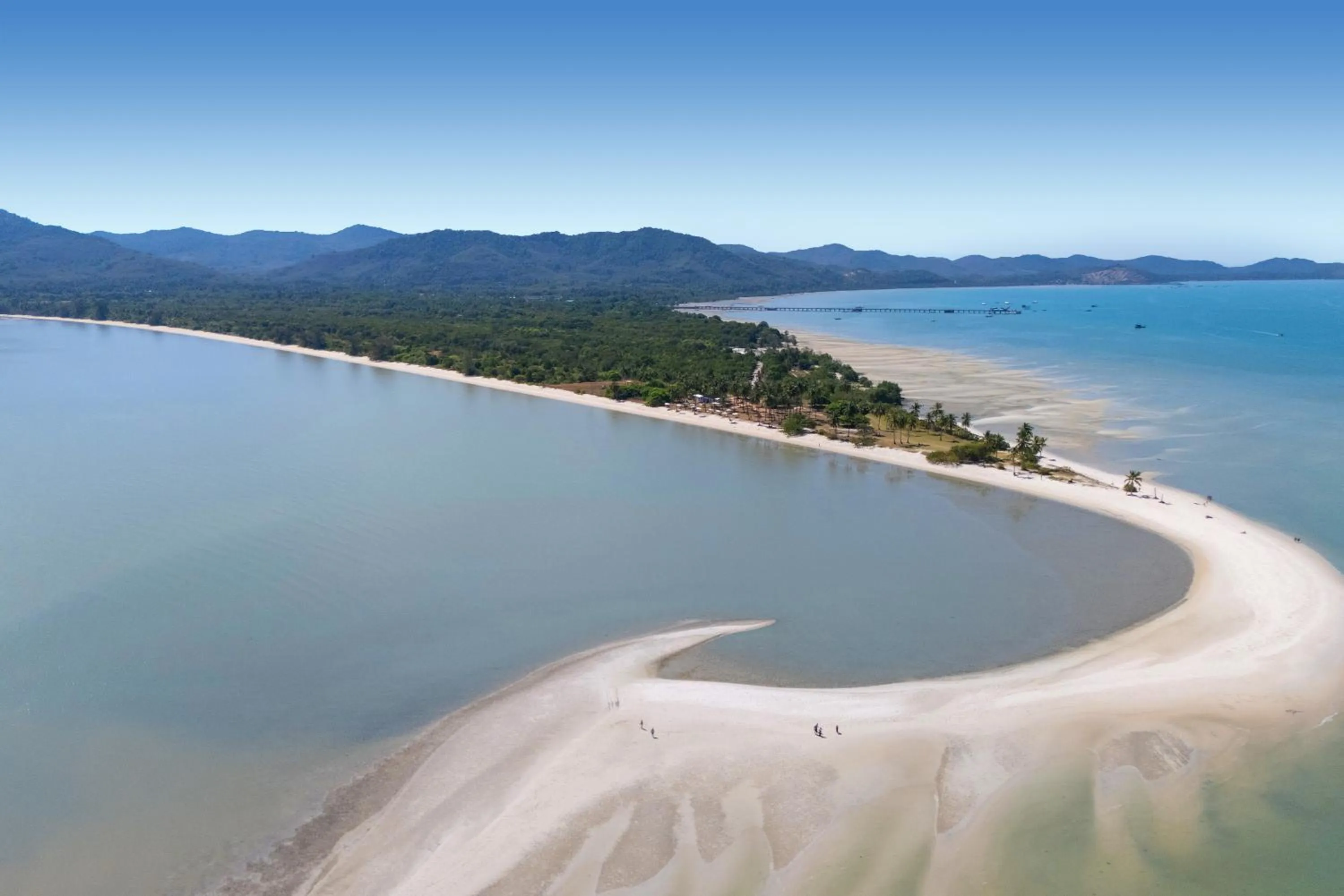 Beach in Blue Bay Resort - Access to Pool and Beach-Phuket & Krabi