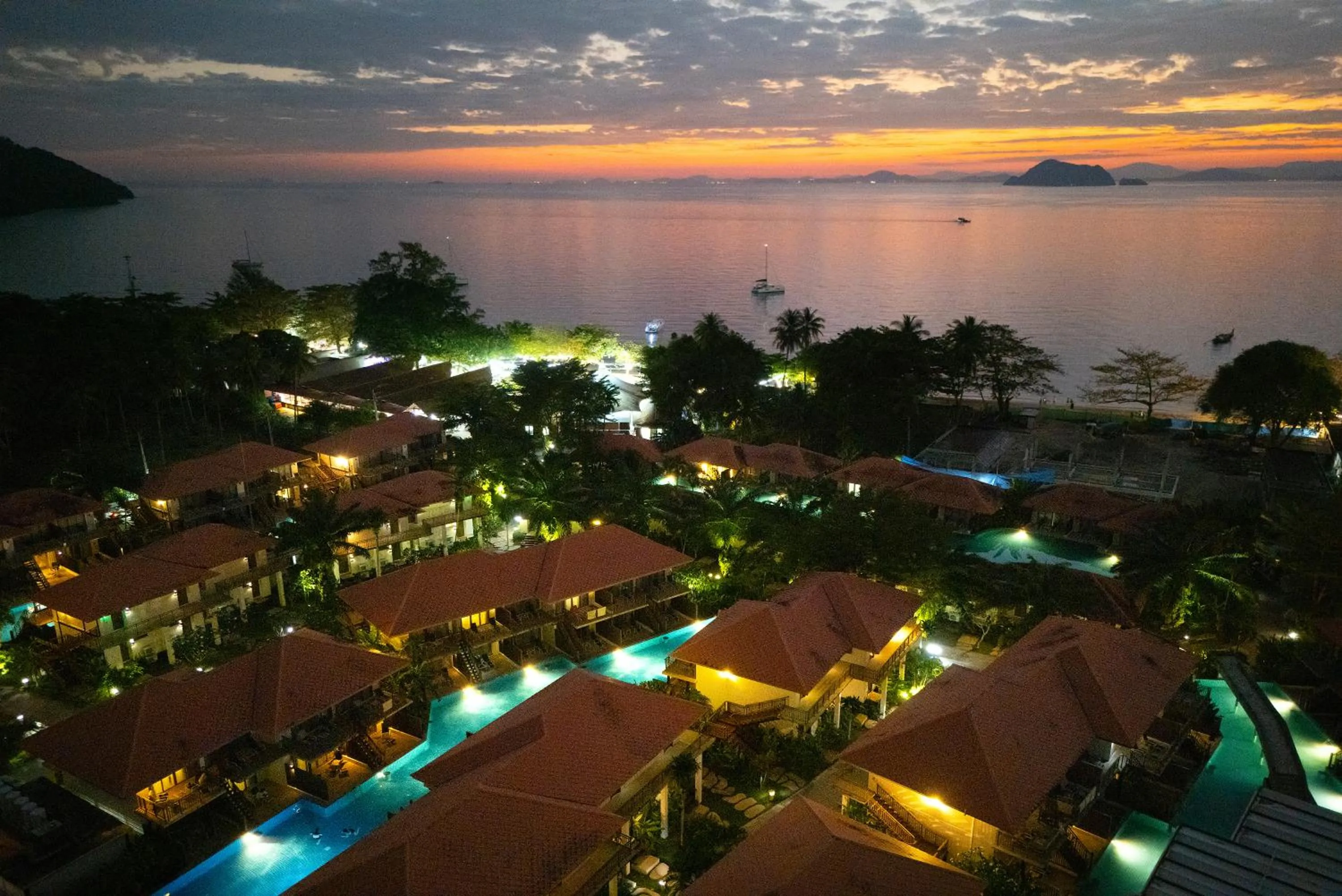 Property building in Blue Bay Resort - Access to Pool and Beach-Phuket & Krabi