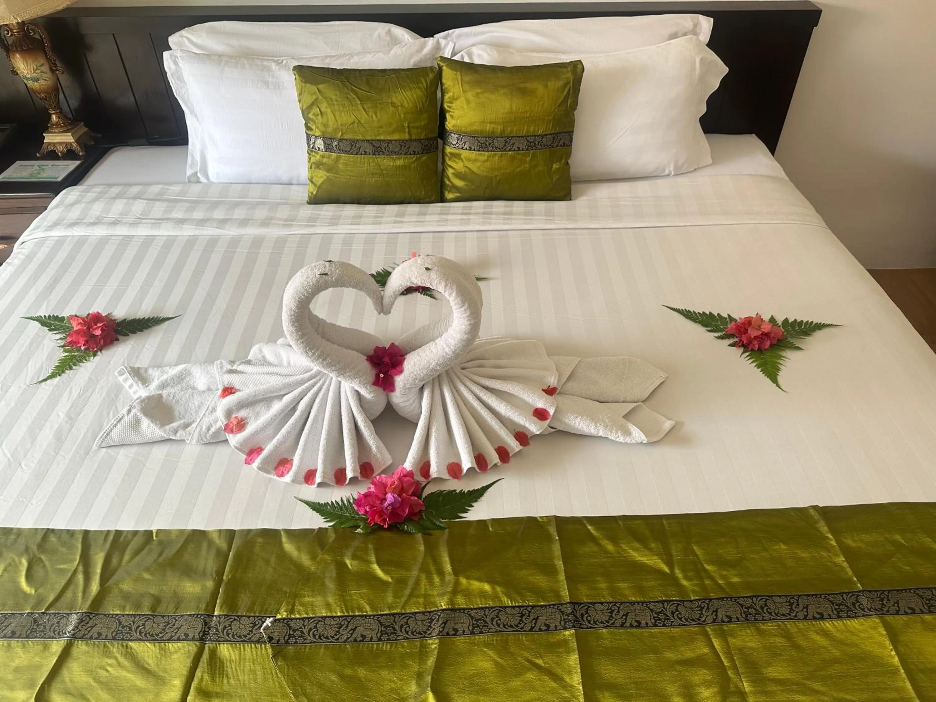 Bed in Blue Bay Resort - Access to Pool and Beach-Phuket & Krabi