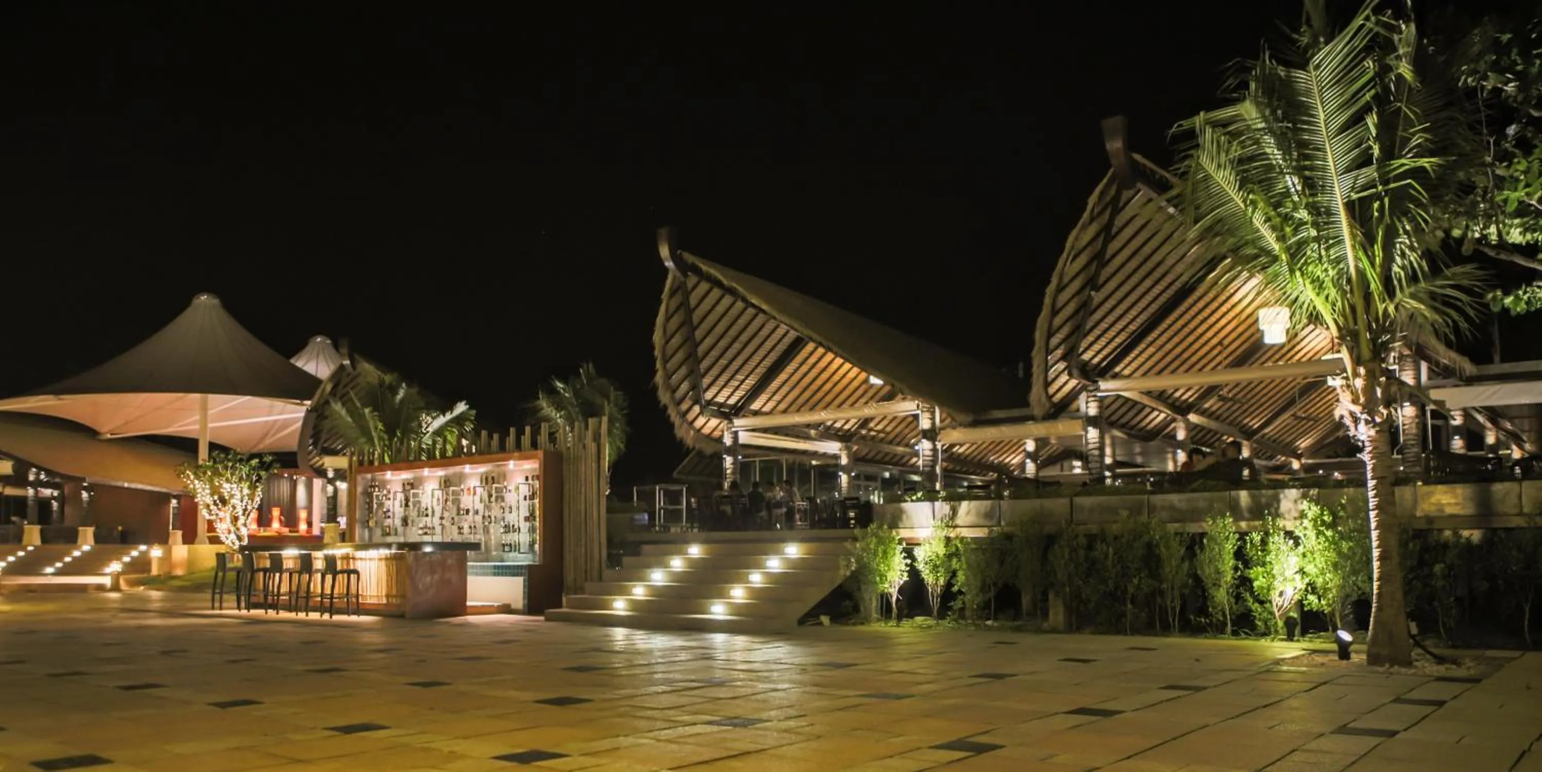 Property building in Blue Bay Resort - Access to Pool and Beach-Phuket & Krabi