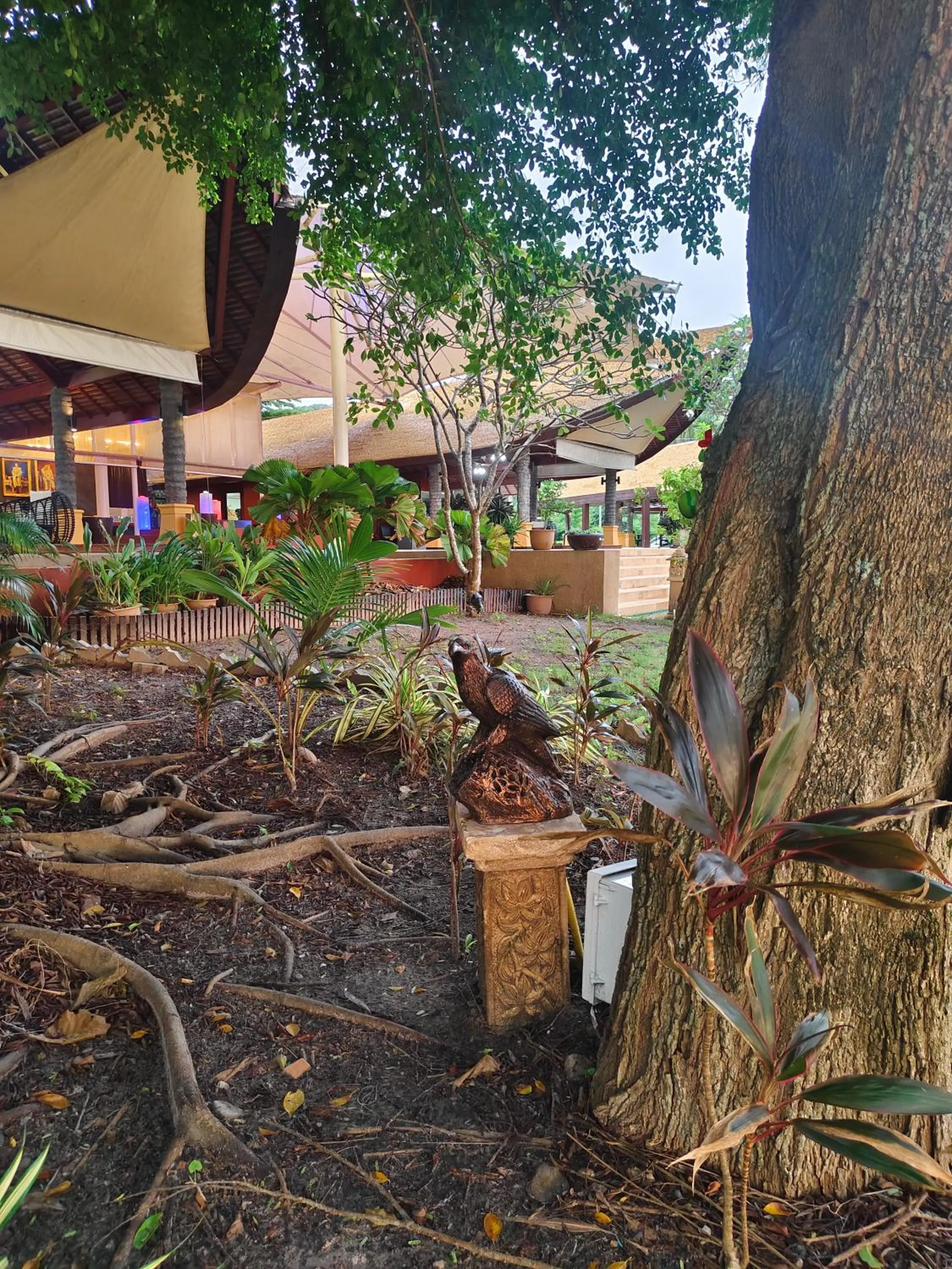 Property building in Blue Bay Resort - Access to Pool and Beach-Phuket & Krabi