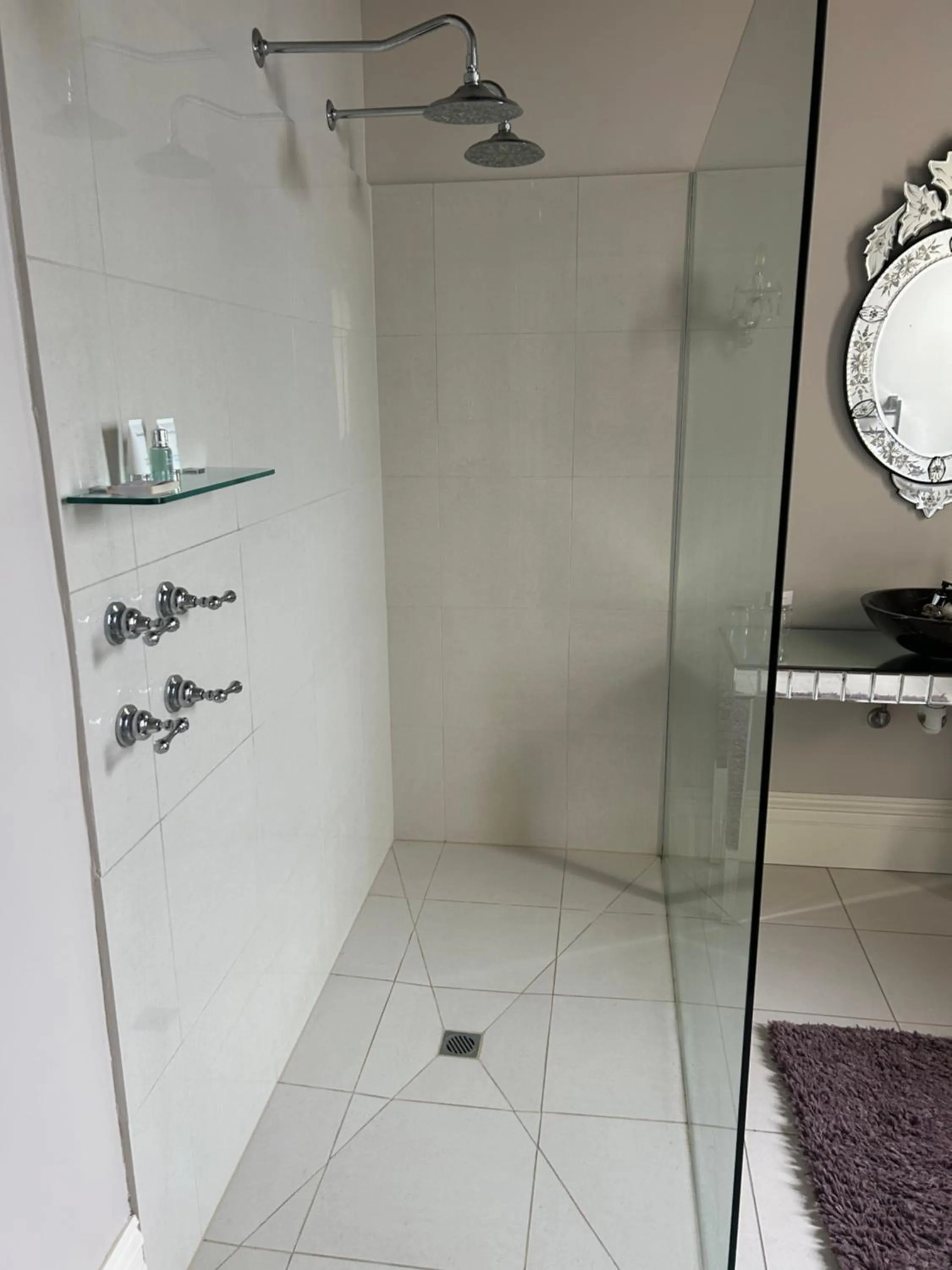 Shower in Convent at Koroit