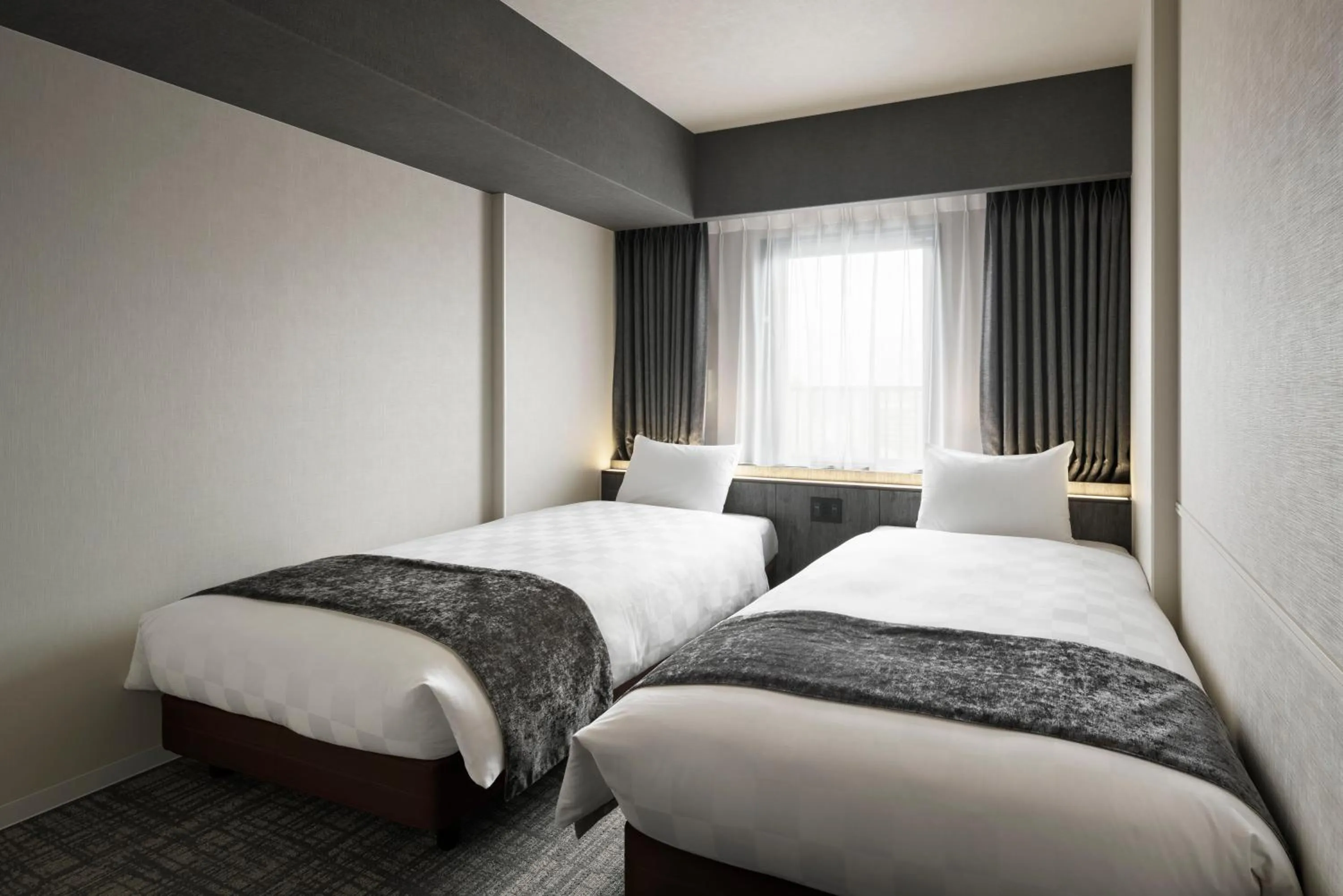 Bed in the b osaka-shinsekai