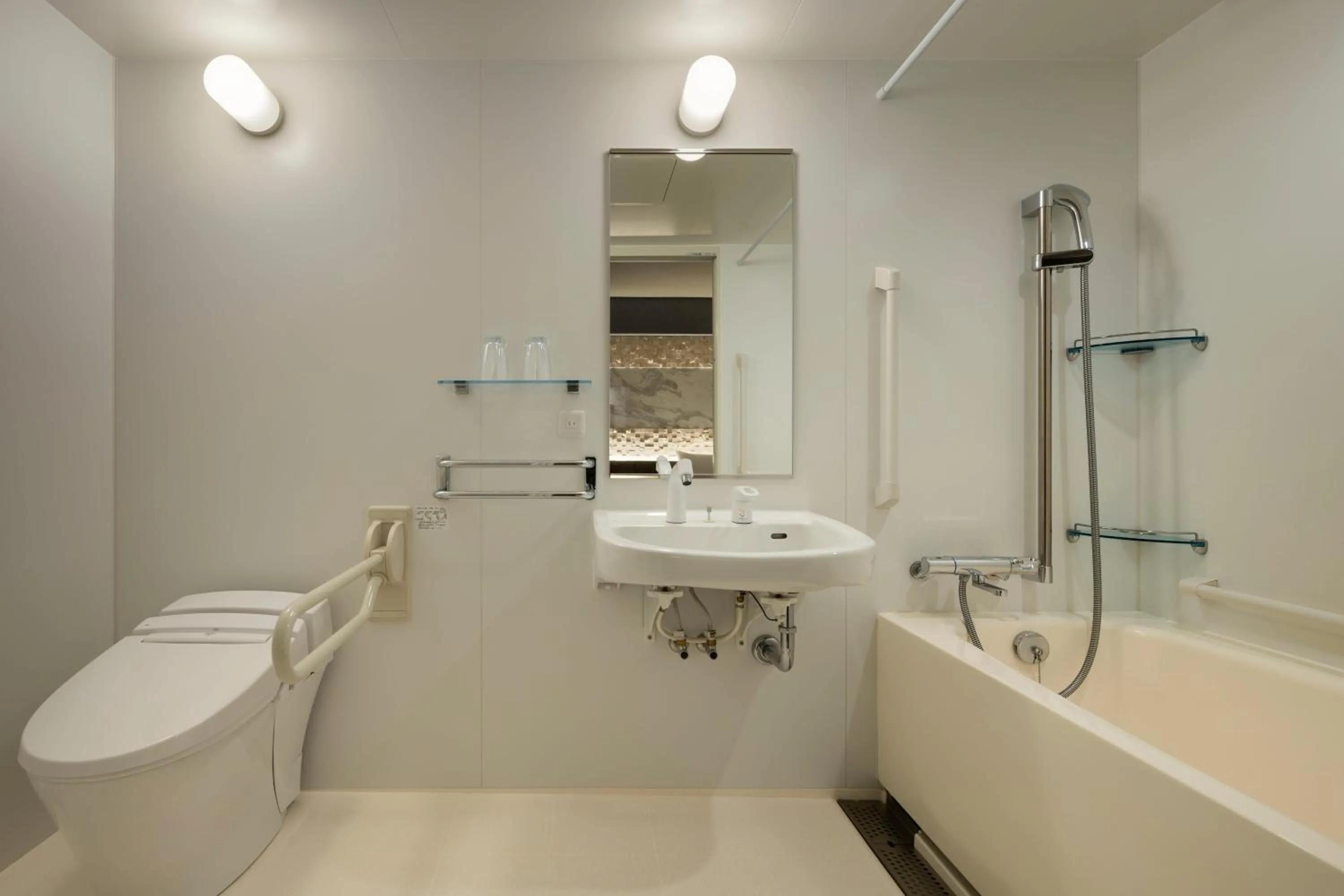 Bathroom in the b osaka-shinsekai