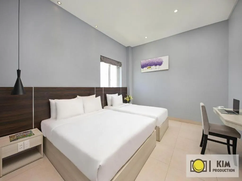 Bedroom, Bed in Capital O 1200 Salem Riverside Hotel