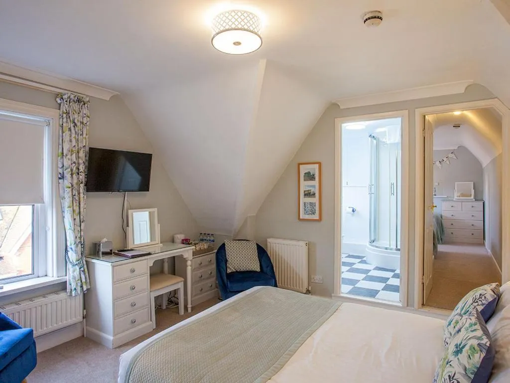 Family Suite (2 Adults + 2 Children) in The Castleton