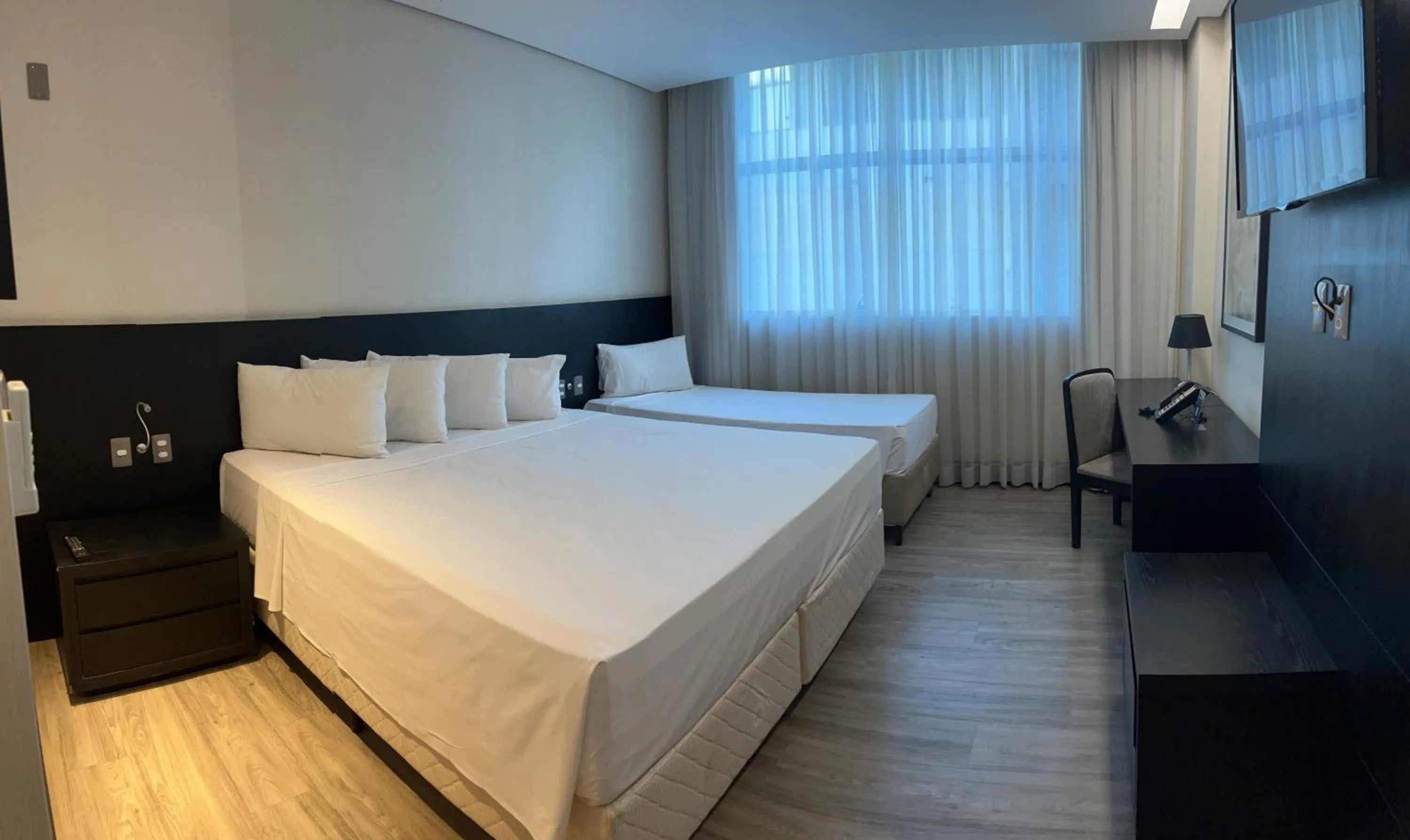 Bedroom, Bed in Cassino Tower Savassi - Próximo a FIEMG