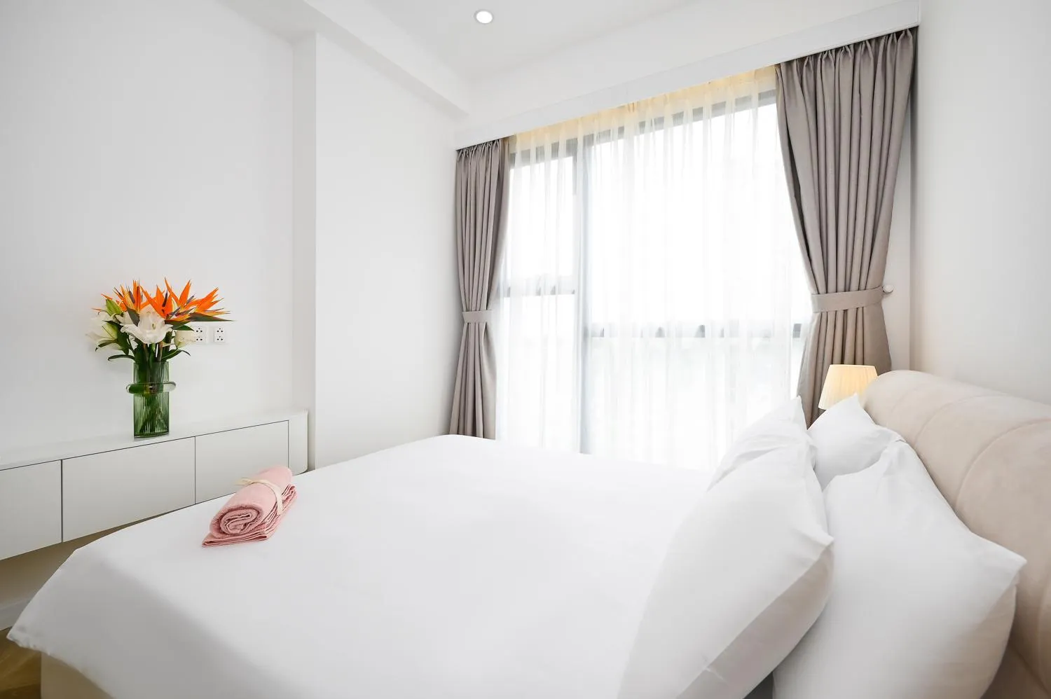 Bed in Royal State - The Ascentia Phu My Hung
