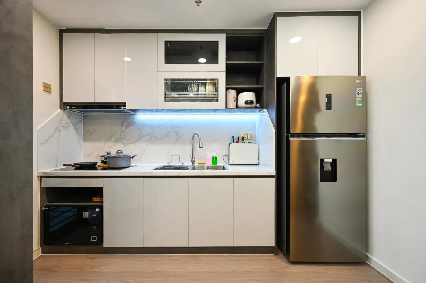 Kitchen or kitchenette in Royal State - The Ascentia Phu My Hung