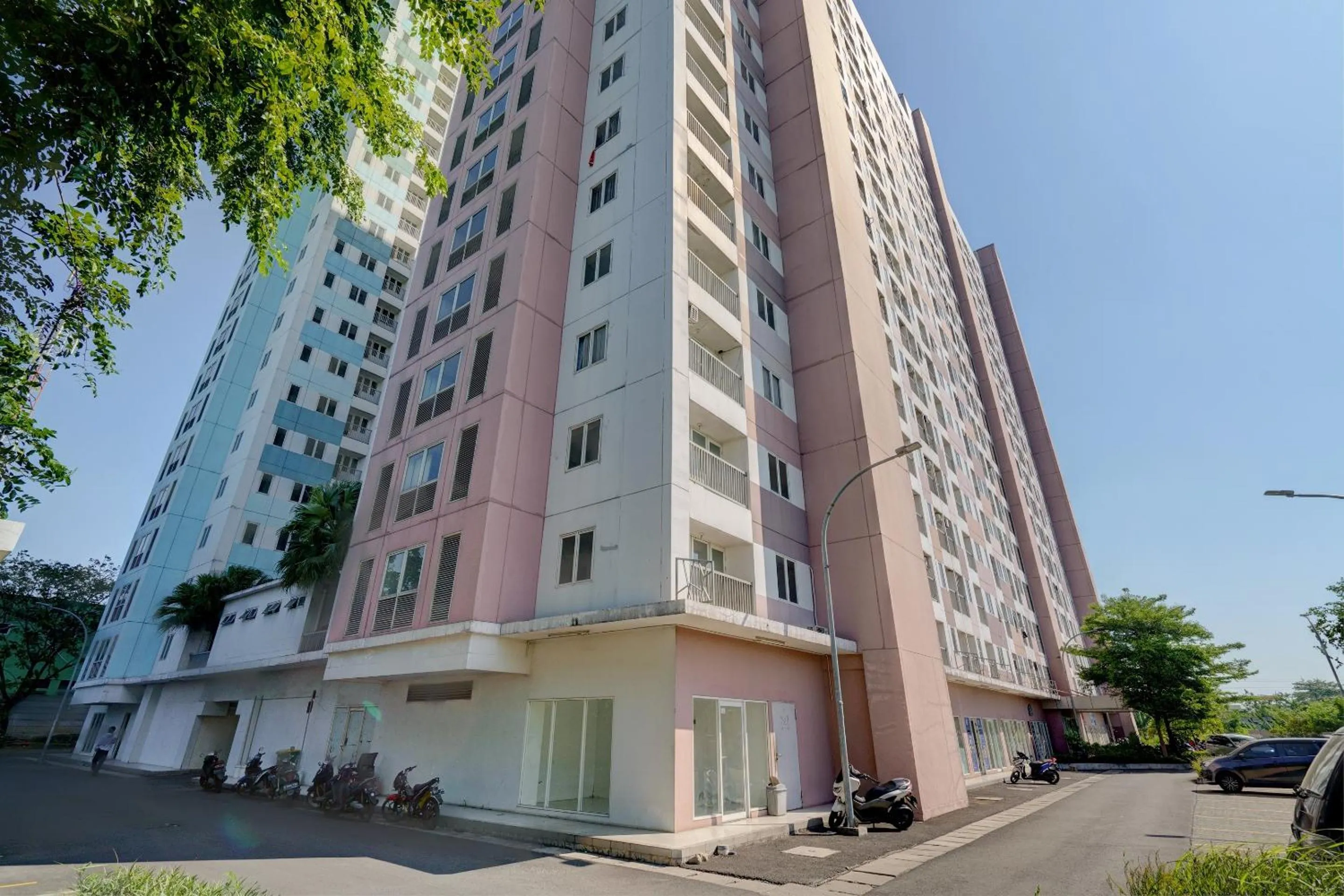 Facade/entrance in OYO Life 92889 Apartement Grand Sentraland Karawang By A.t Room