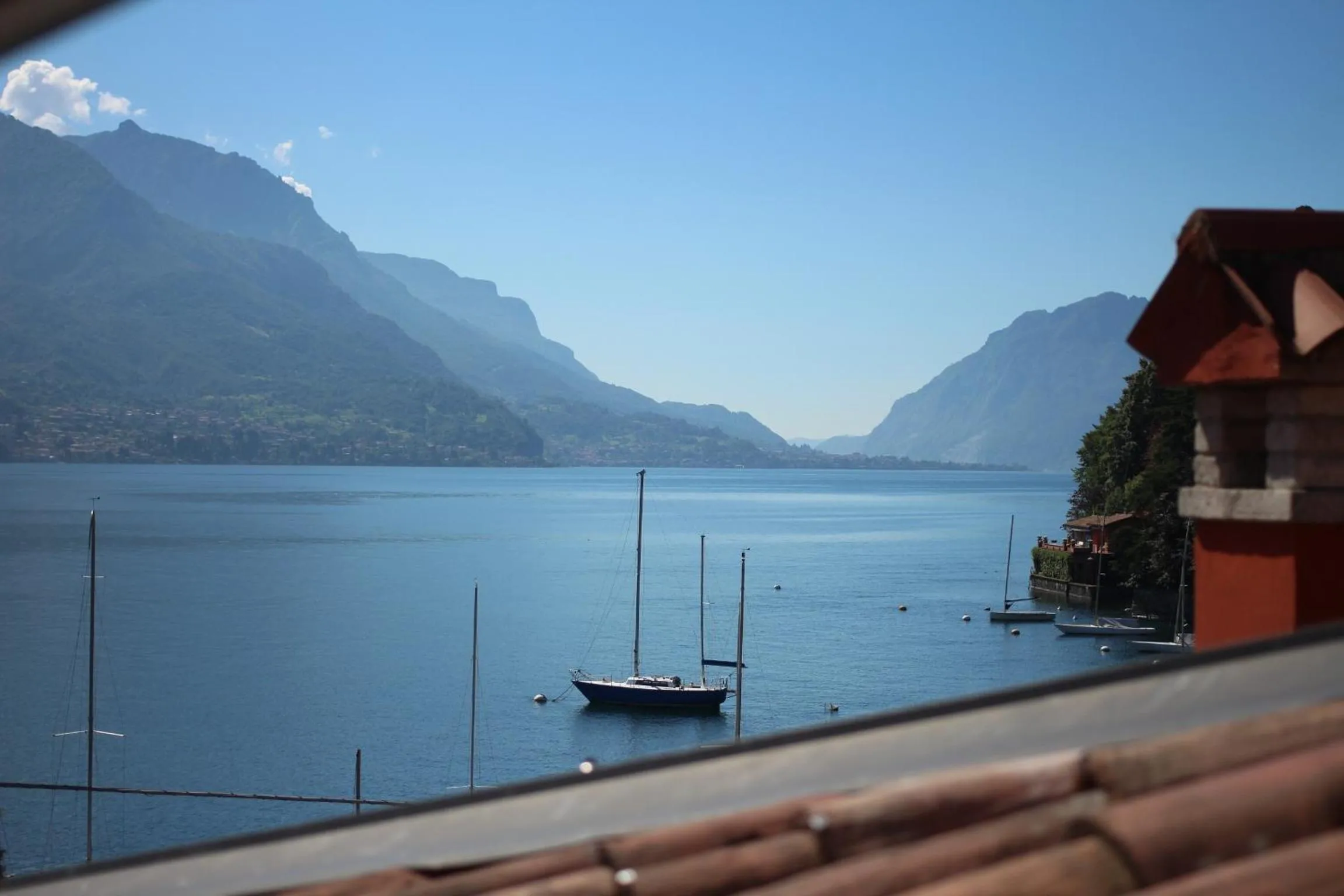 Lake view in My Bellagio Home