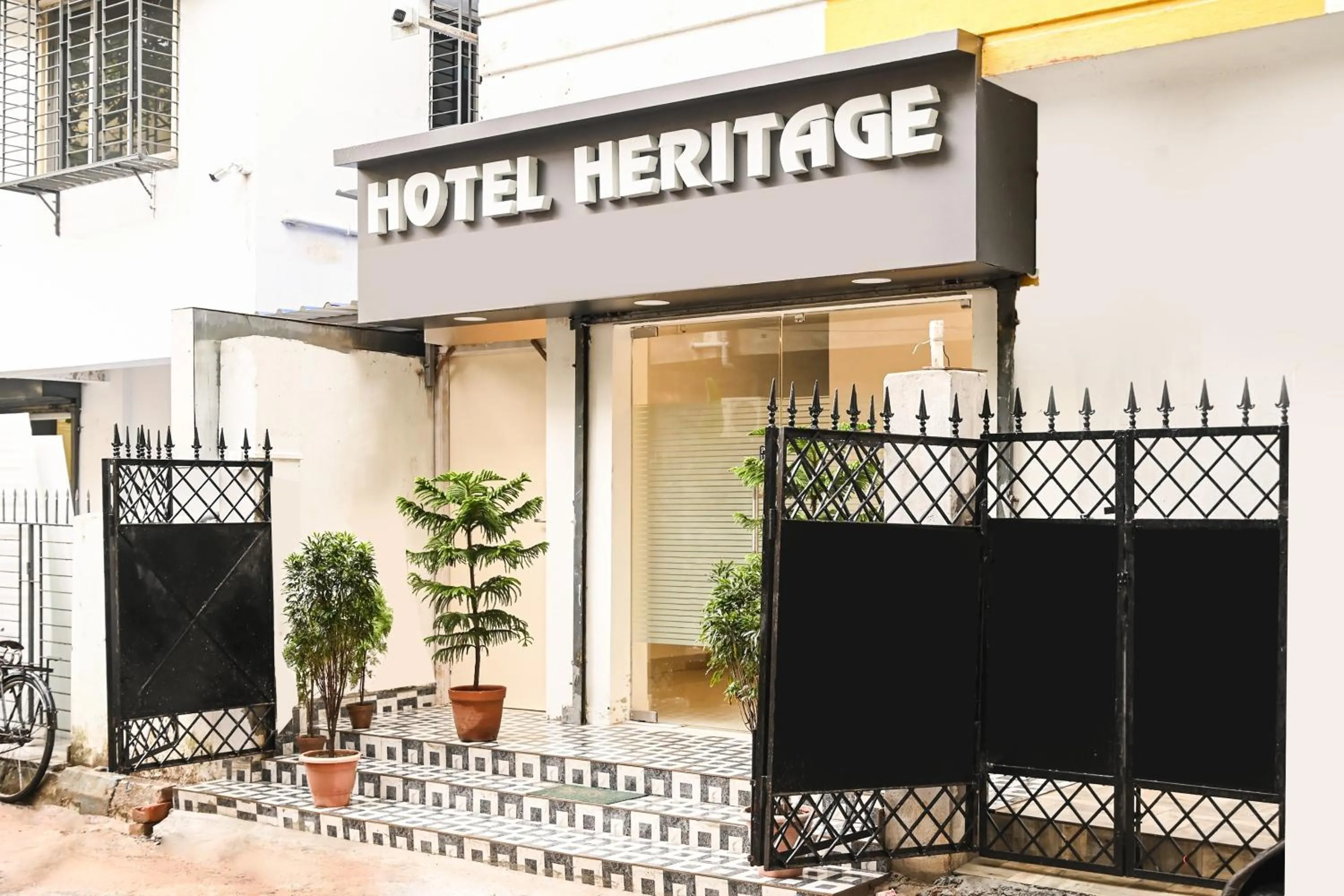 Facade/entrance in Super Collection O Heritage Near Acropolis Mall