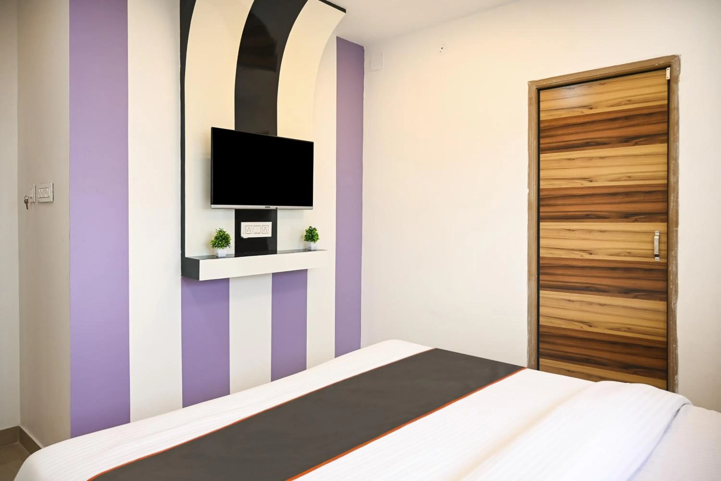 Bedroom, Bed in Super Collection O Heritage Near Acropolis Mall