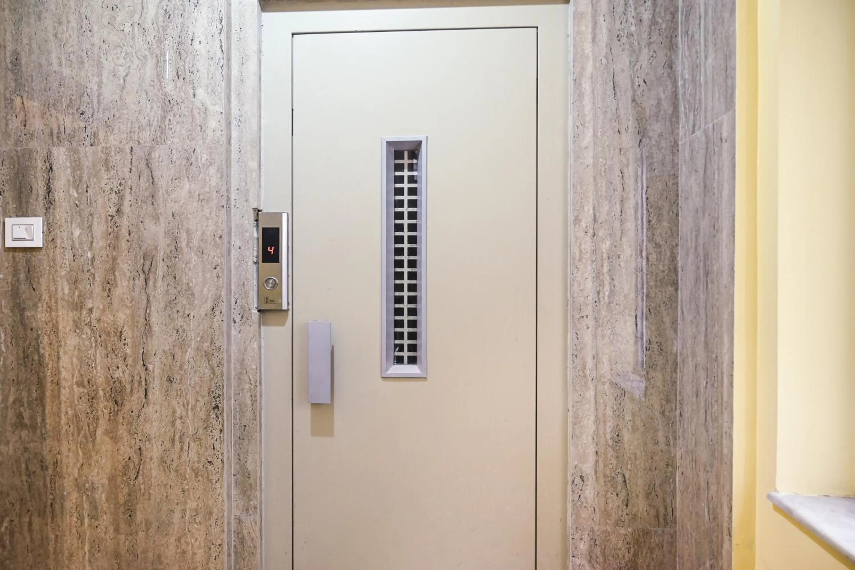 Lobby or reception in Super Collection O Heritage Near Acropolis Mall