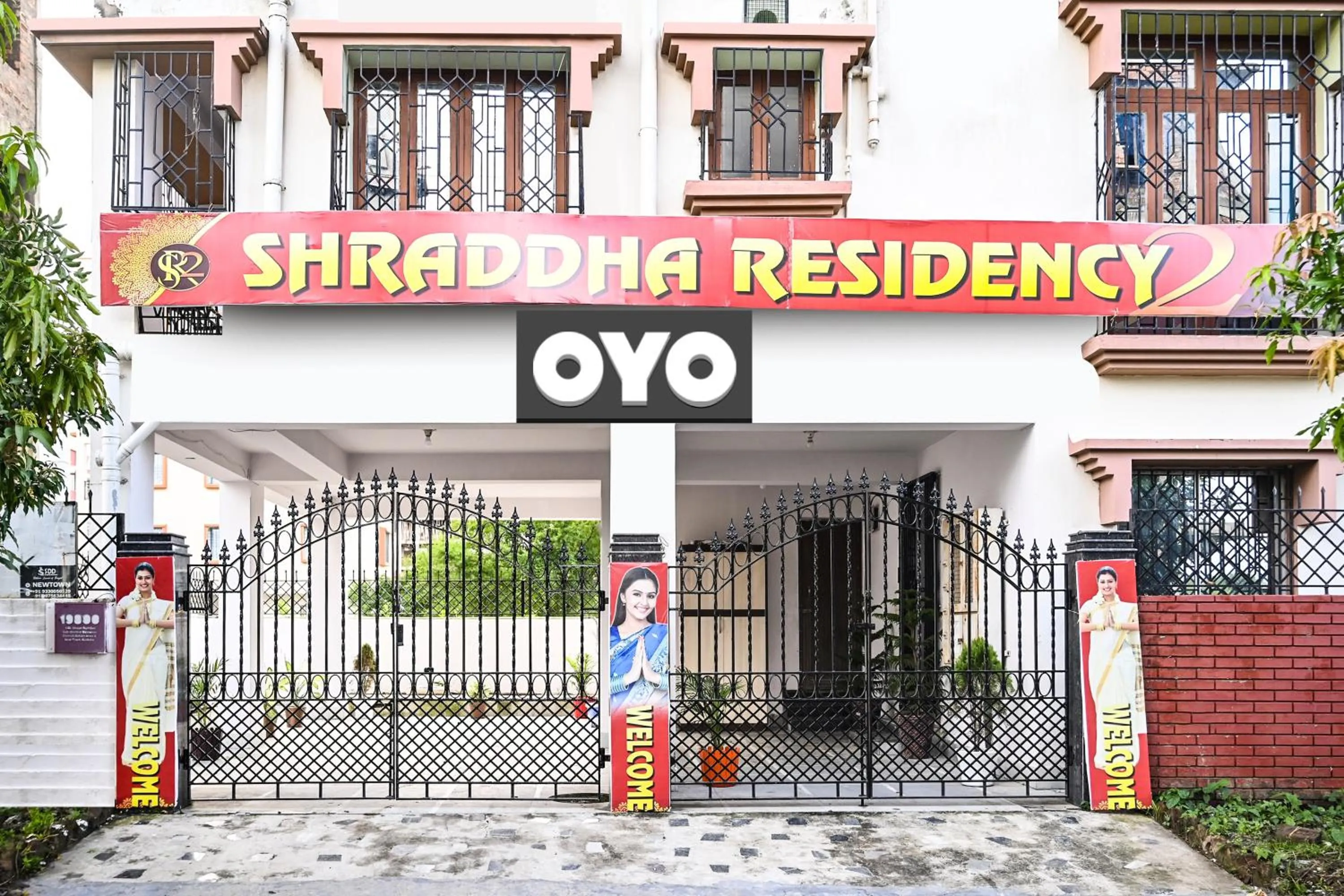 Facade/entrance in Hotel O by OYO Shraddha Residency 2