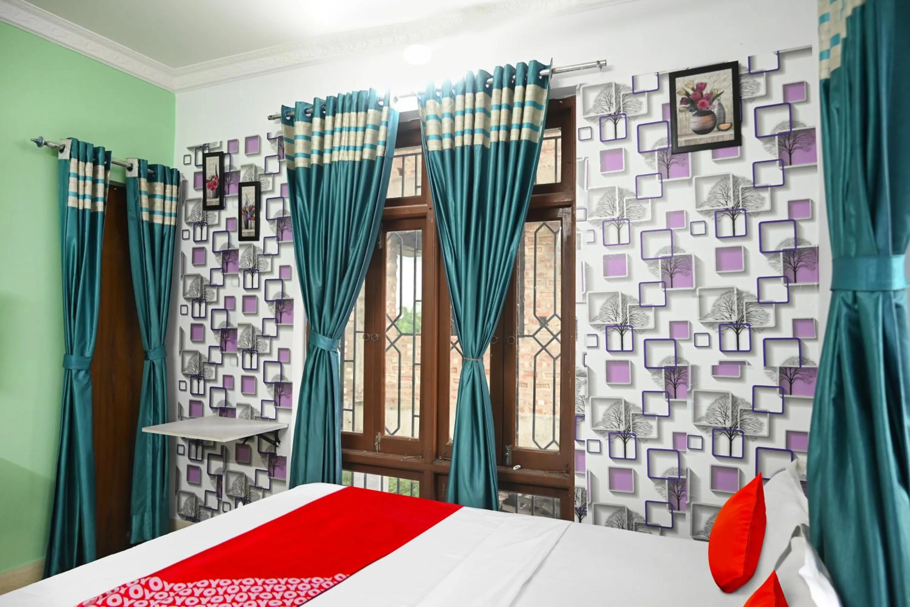 Bedroom in Hotel O by OYO Shraddha Residency 2