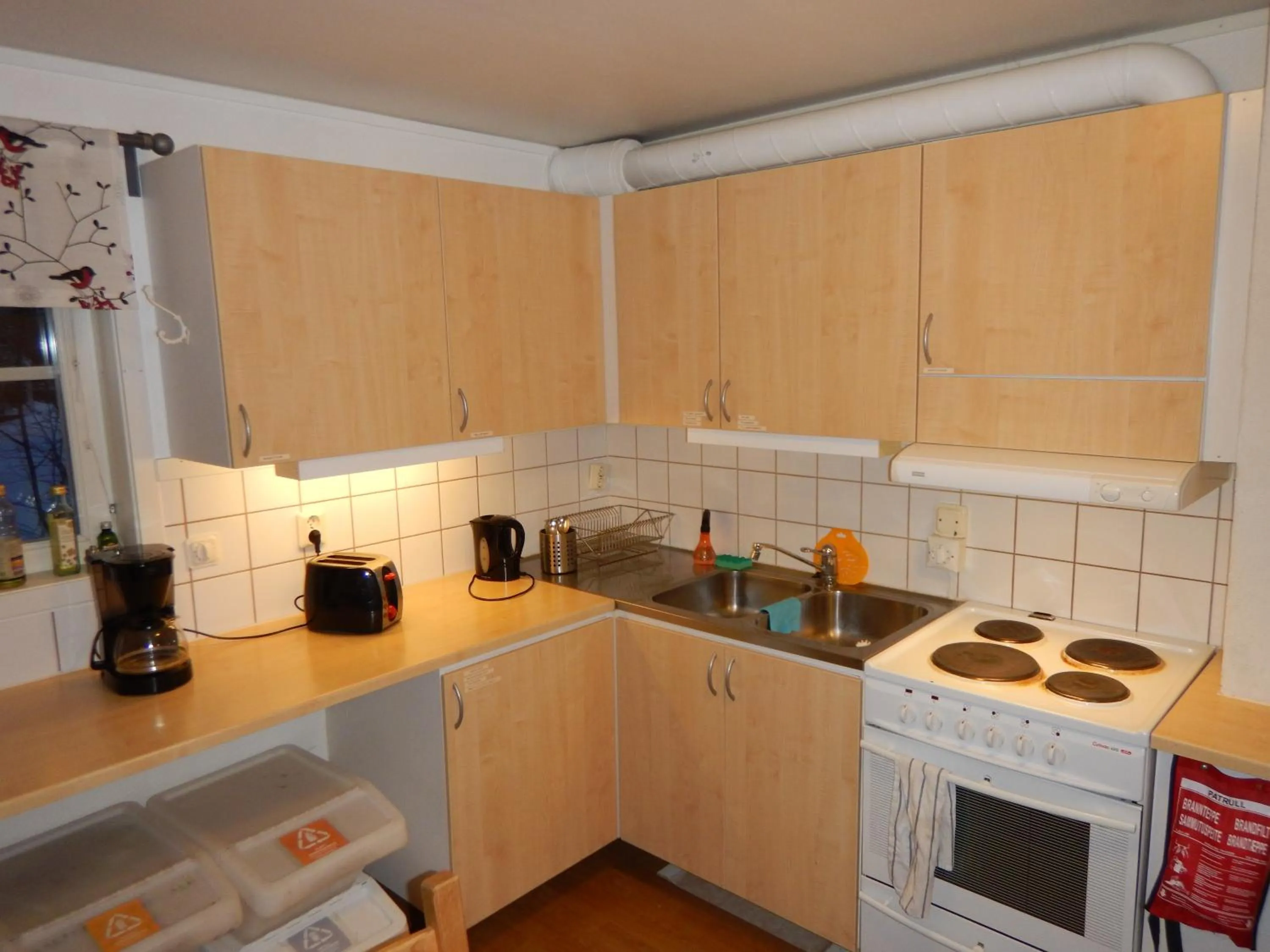 Coffee/tea facilities in Jokkmokks Vandrarhem Åsgård