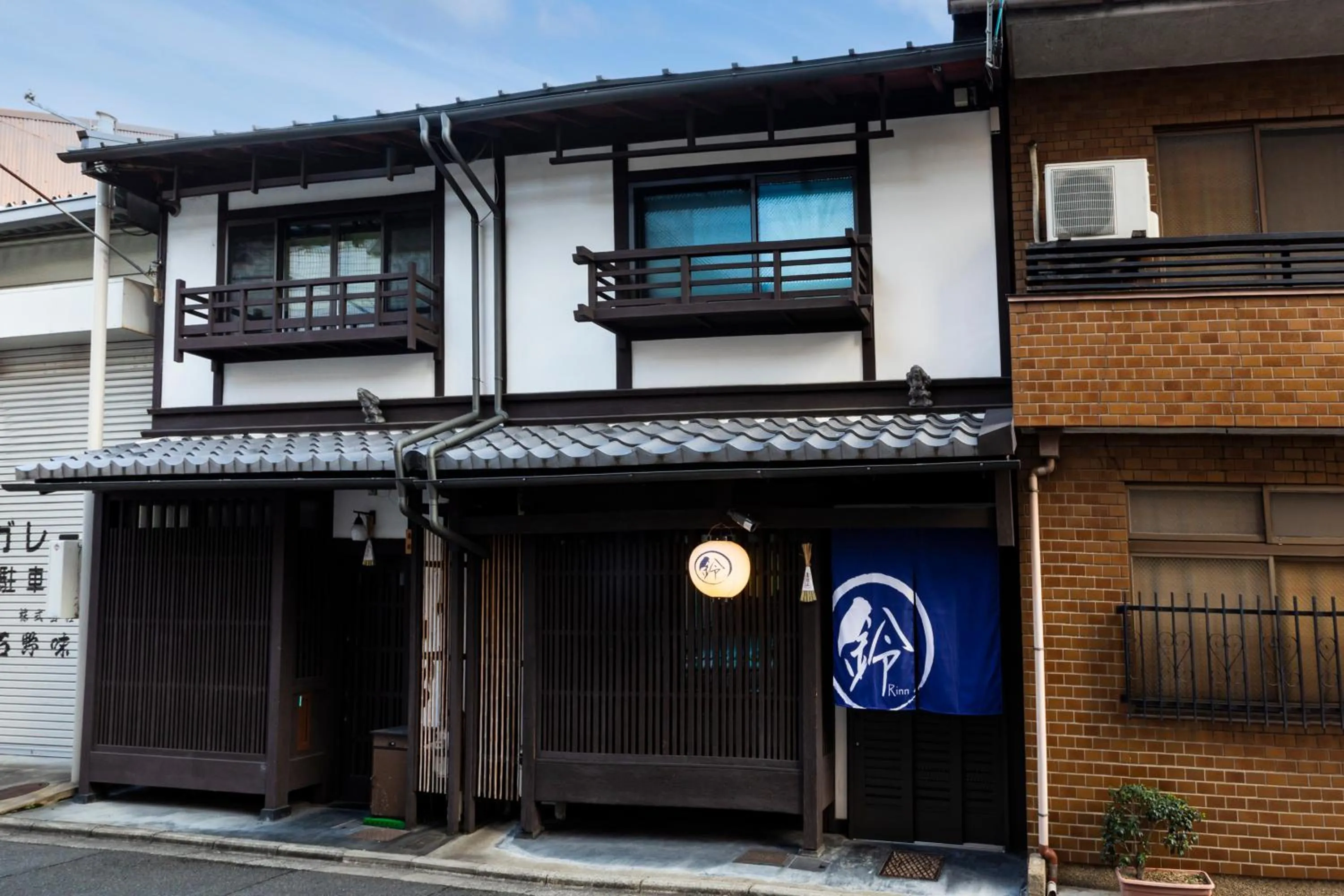 Property building in Rinn Shijo Machiya