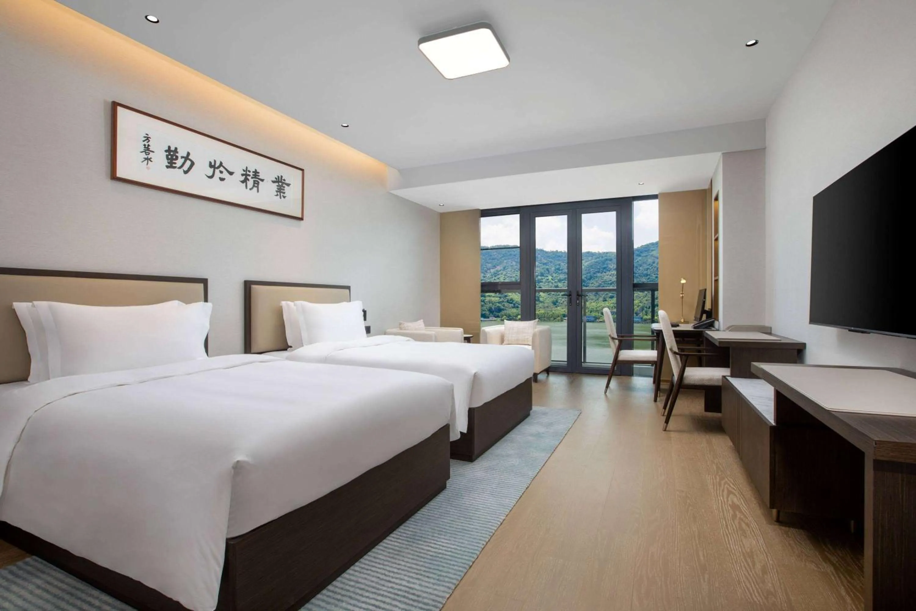 Photo of the whole room in Ramada by Wyndham Taizhou West