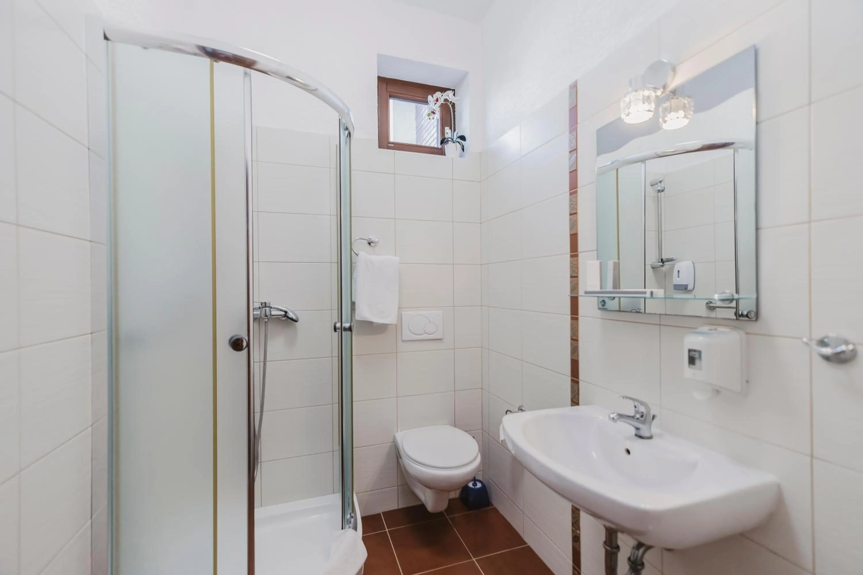 Bathroom in Hotel i Restauracja Borowianka