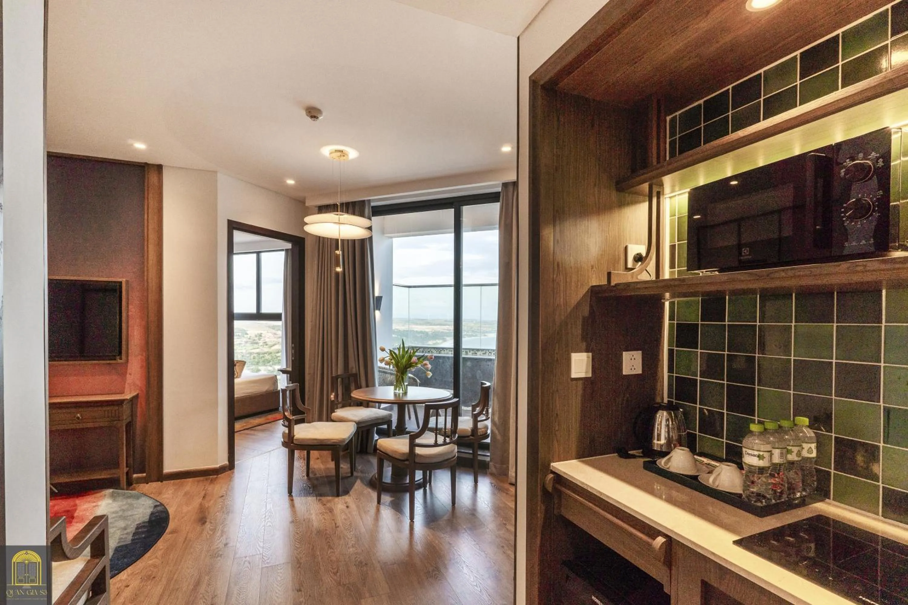 Kitchen or kitchenette in Apec Luxe Escape Sunset Resort