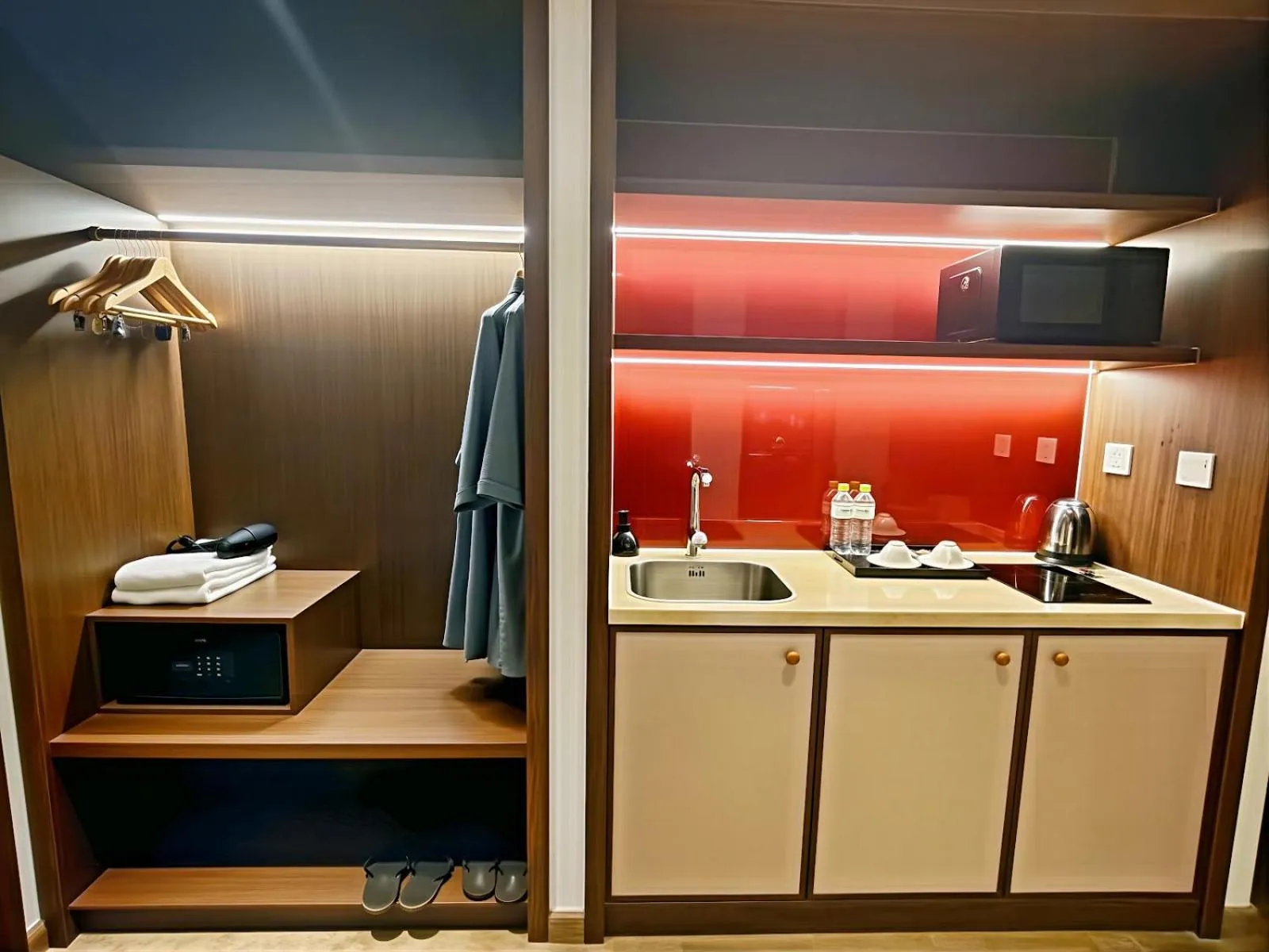 Kitchen or kitchenette in Apec Luxe Escape Sunset Resort