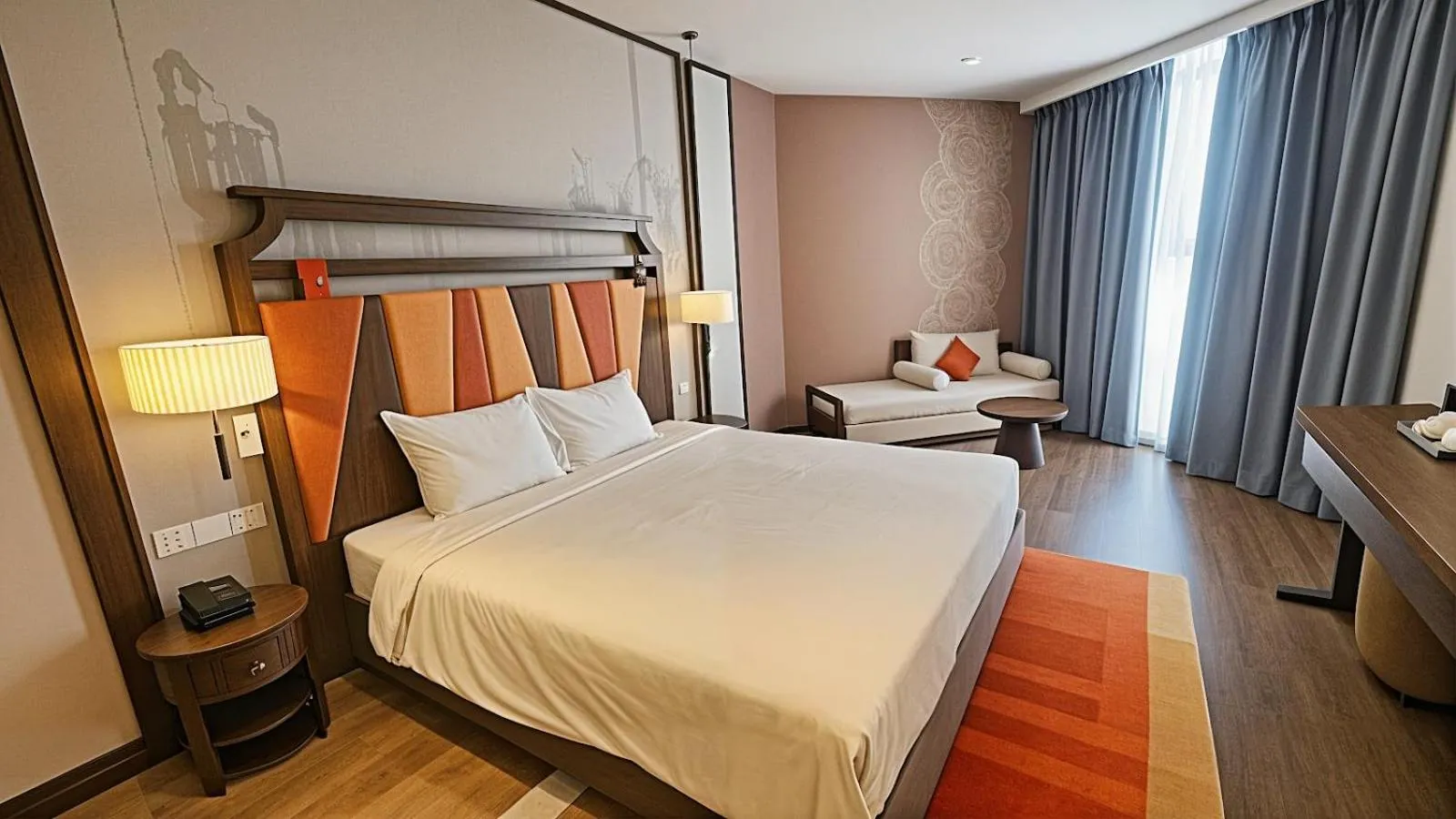 Bedroom, Bed in Apec Luxe Escape Sunset Resort